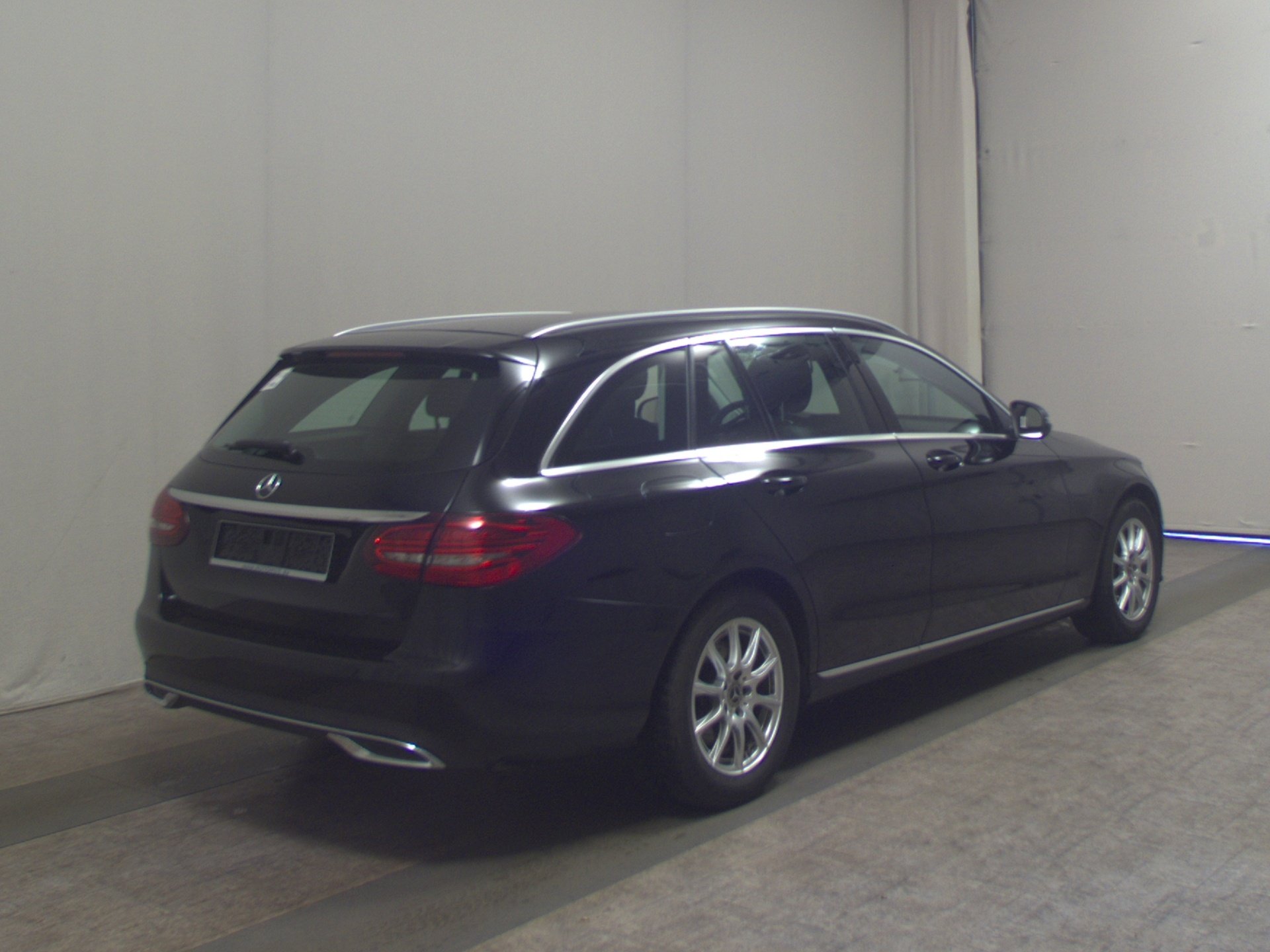 Mercedes-Benz C 200 T d Avantgarde T-Leder Navi LED PDC Shz 4