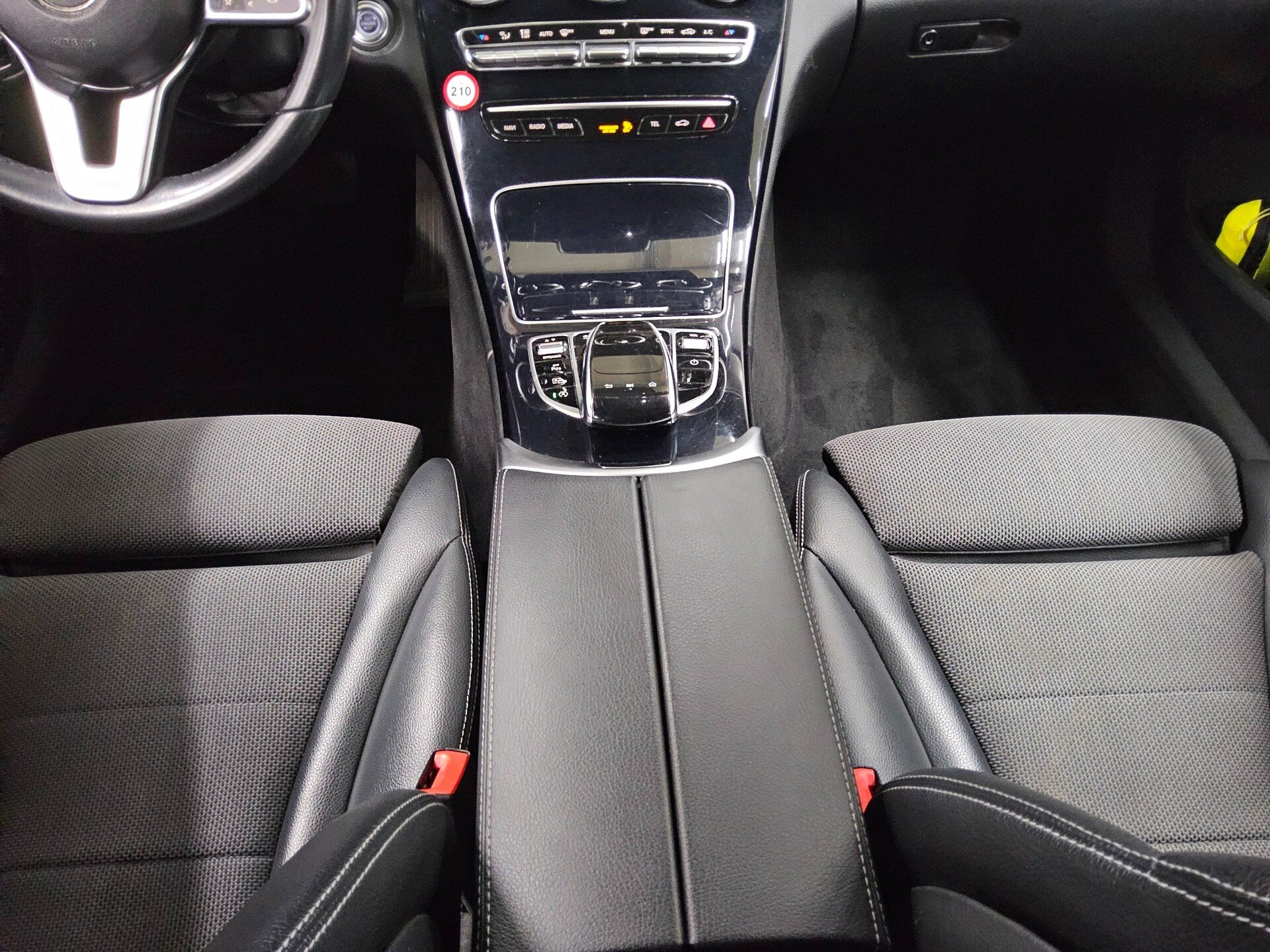 Mercedes-Benz C 200 T d Avantgarde T-Leder Navi LED PDC Shz 6