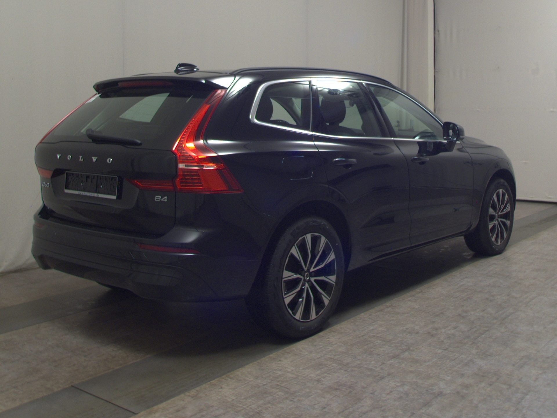 Volvo XC60 B4 Core Navi LED StandHzg 4xShz RfK ACC 4