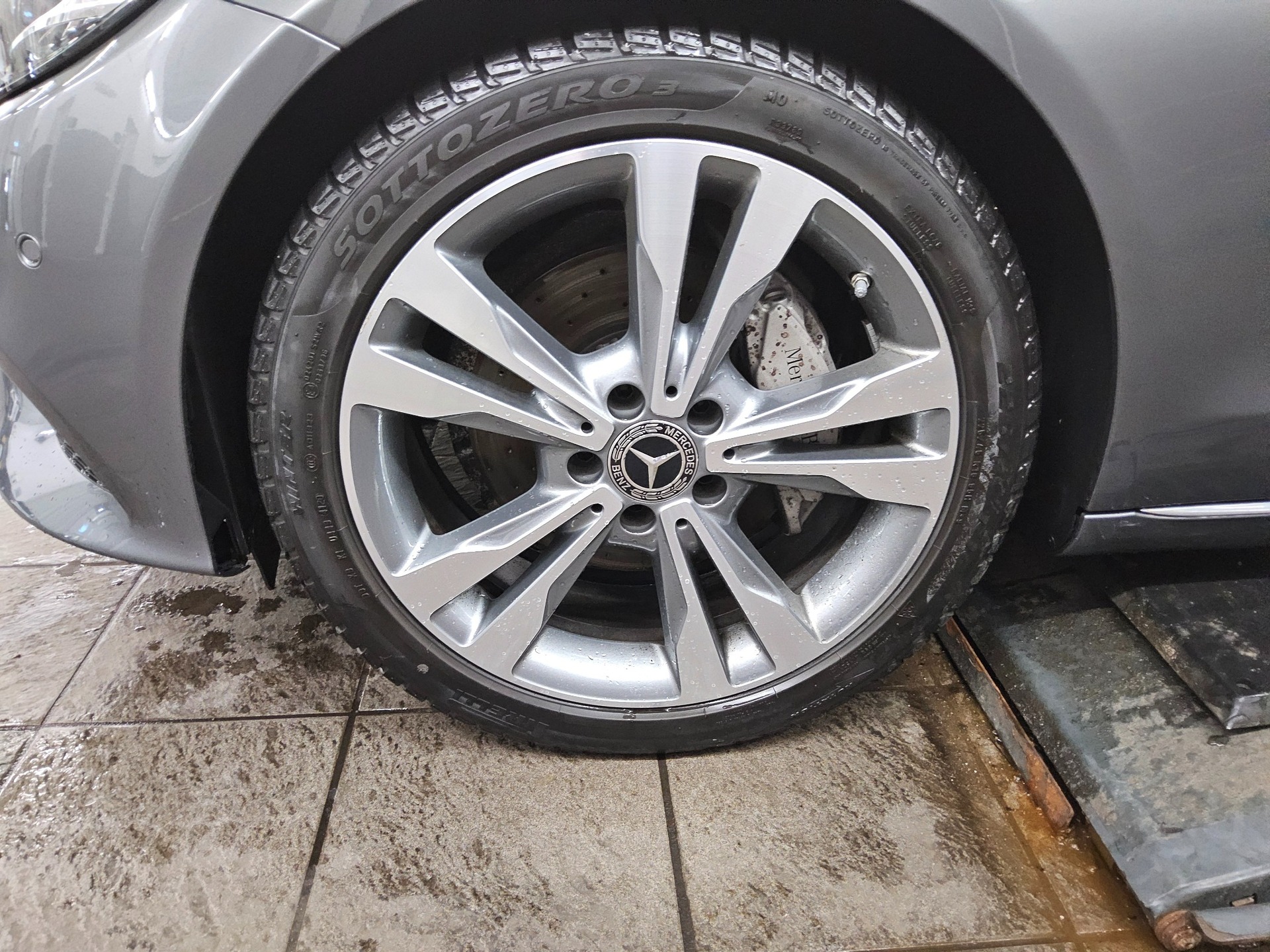 Mercedes-Benz C 220 T d Avantgarde Navi LED Pano Burmester 10