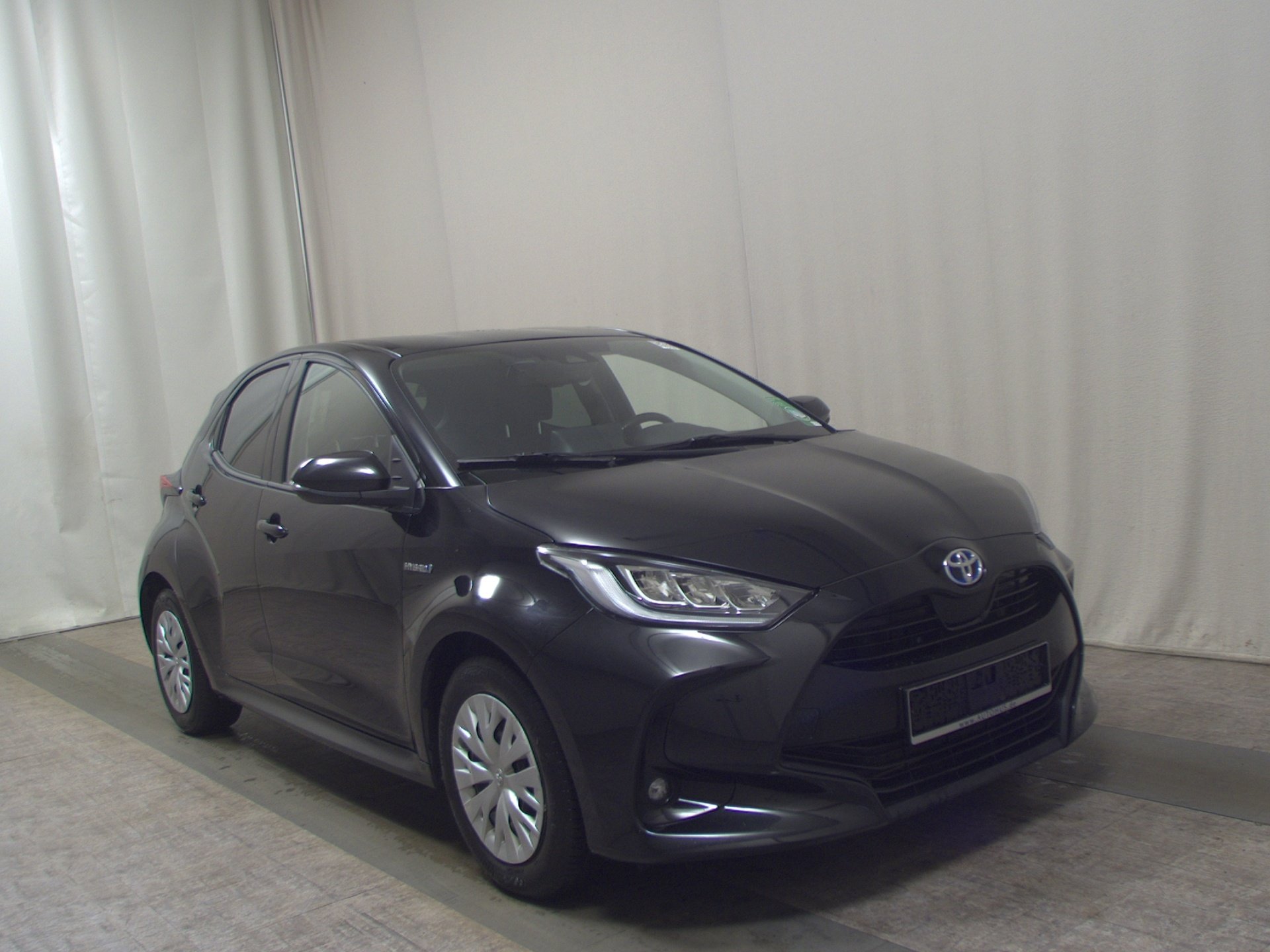Toyota Yaris 1.5 VVT-I Hybrid Navi LED RfK Shz DAB 3