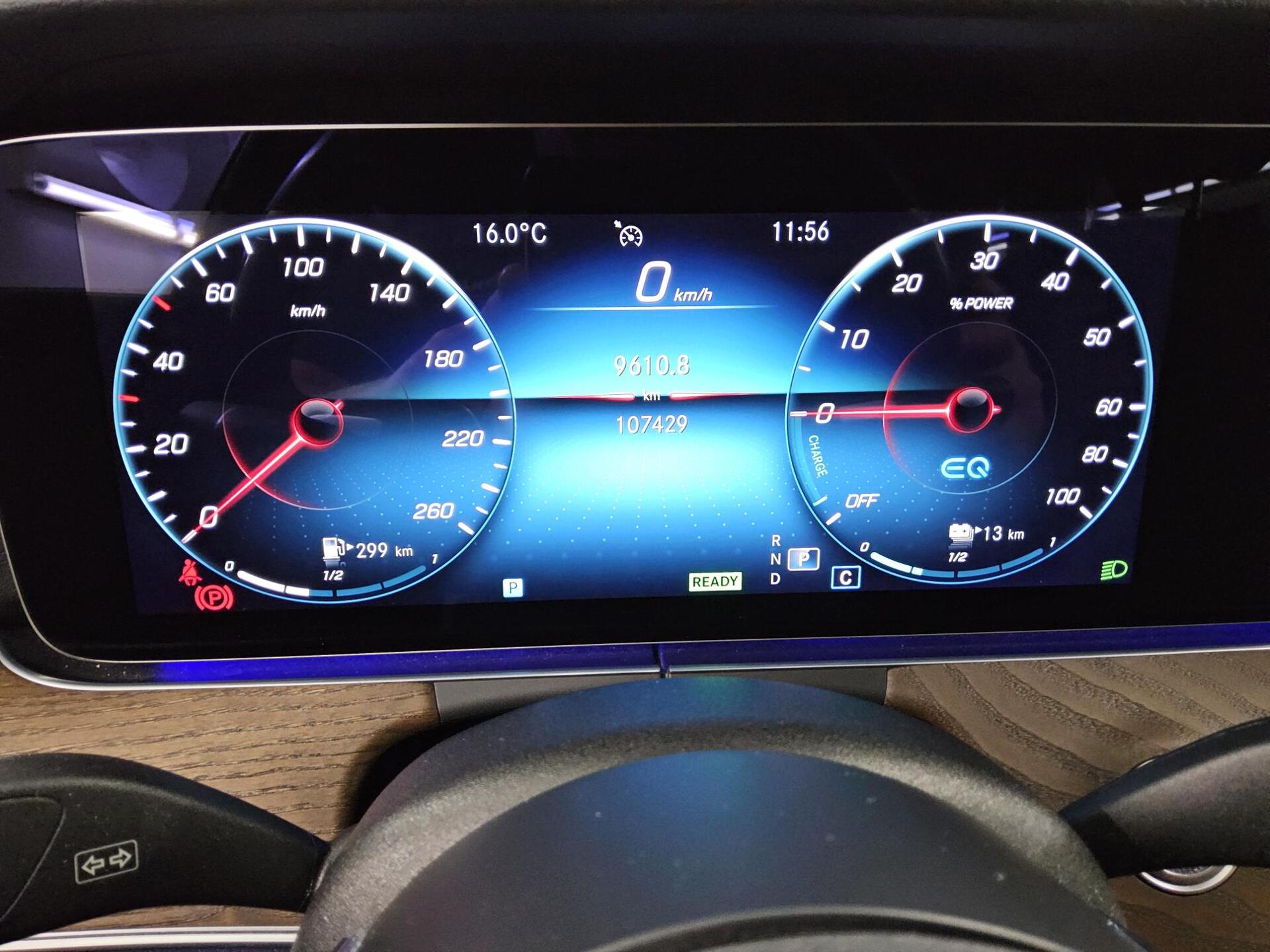 Mercedes-Benz E 300 T de Avantgarde Navi LED AHK 360°- Kamera 8