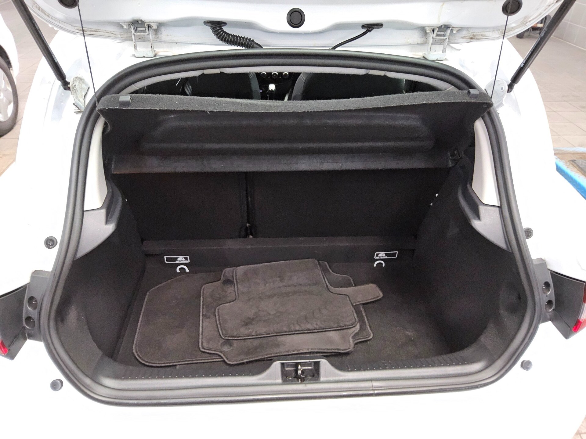 Renault Clio 0.9 TCe Navi AHK Shz BT Klima Tempomat 11