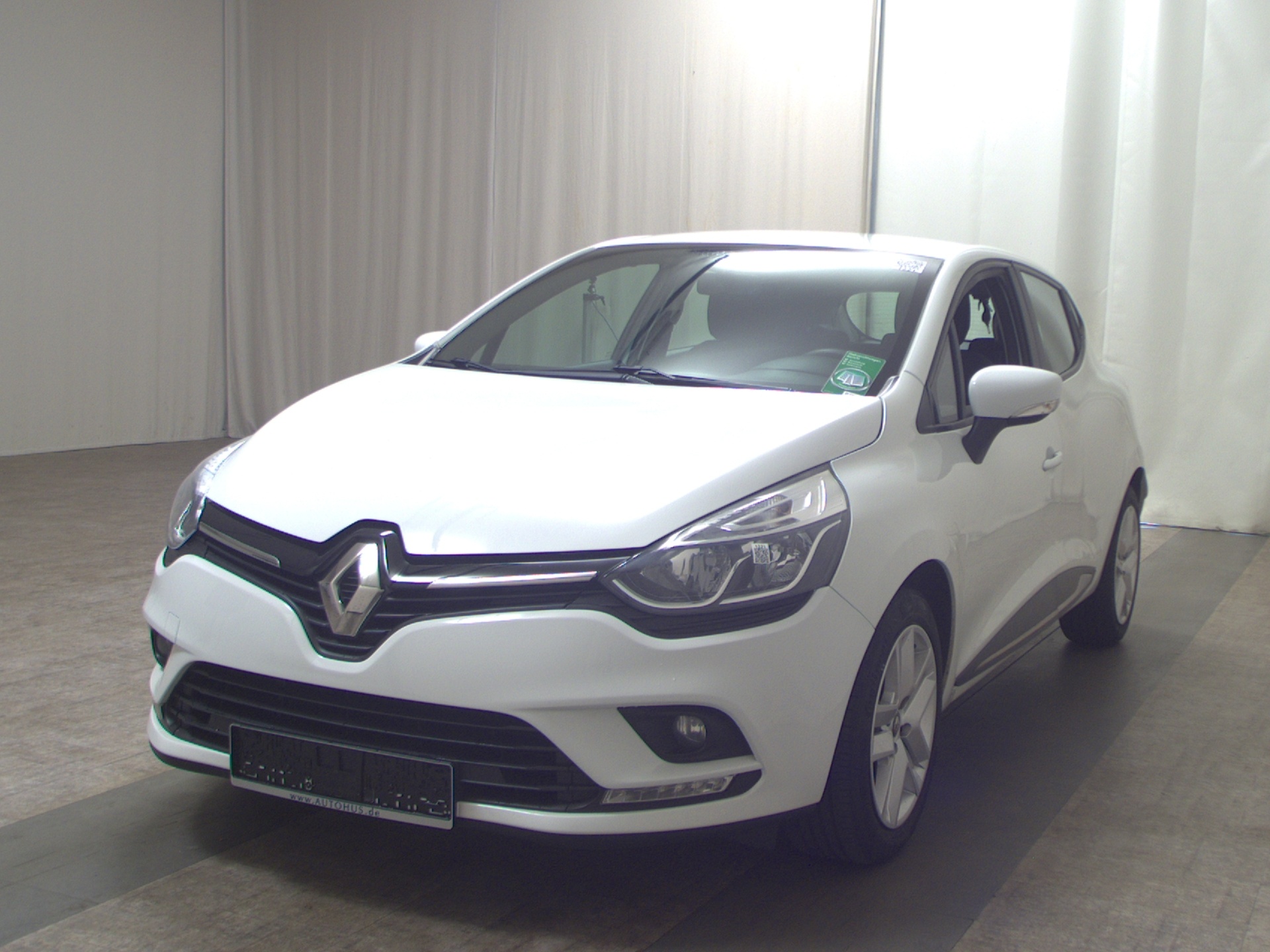Renault Clio 0.9 TCe Navi AHK Shz BT Klima Tempomat 2