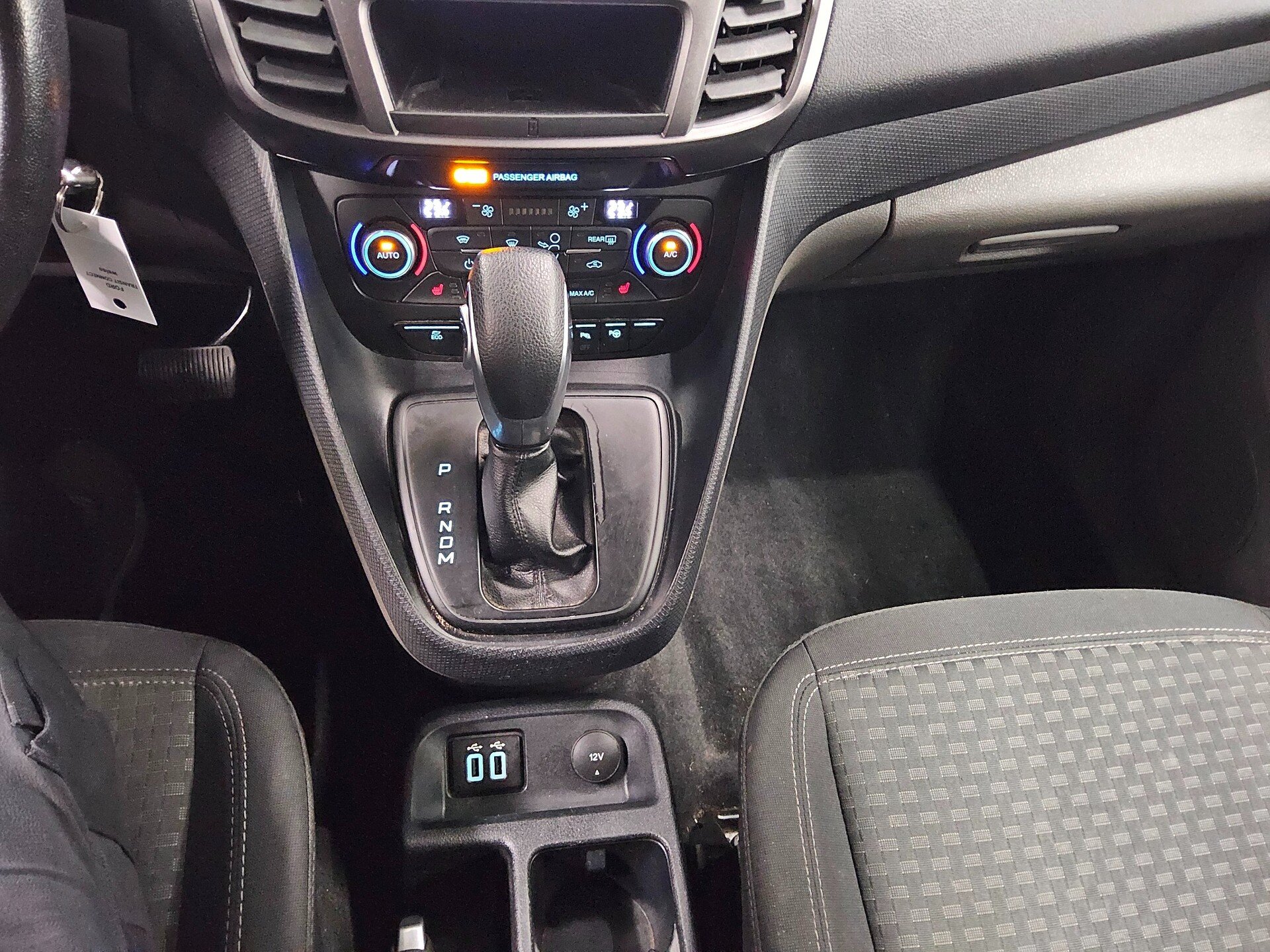 Ford Transit Connect 1.5 TDCi Trend 5-Sitzer Navi AHK 6