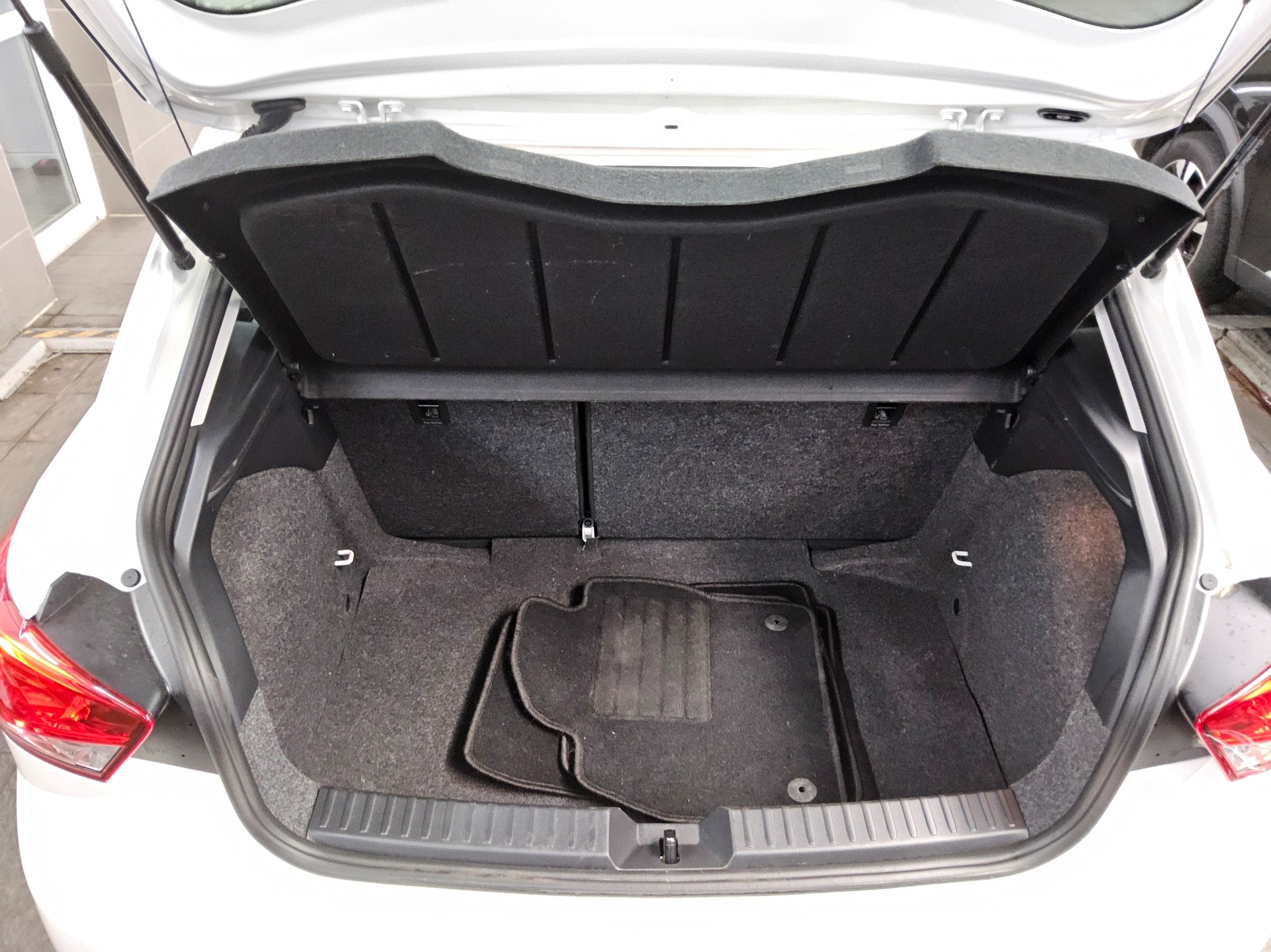 Seat Ibiza 1.0 TSI Style LED Shz Tempomat 11