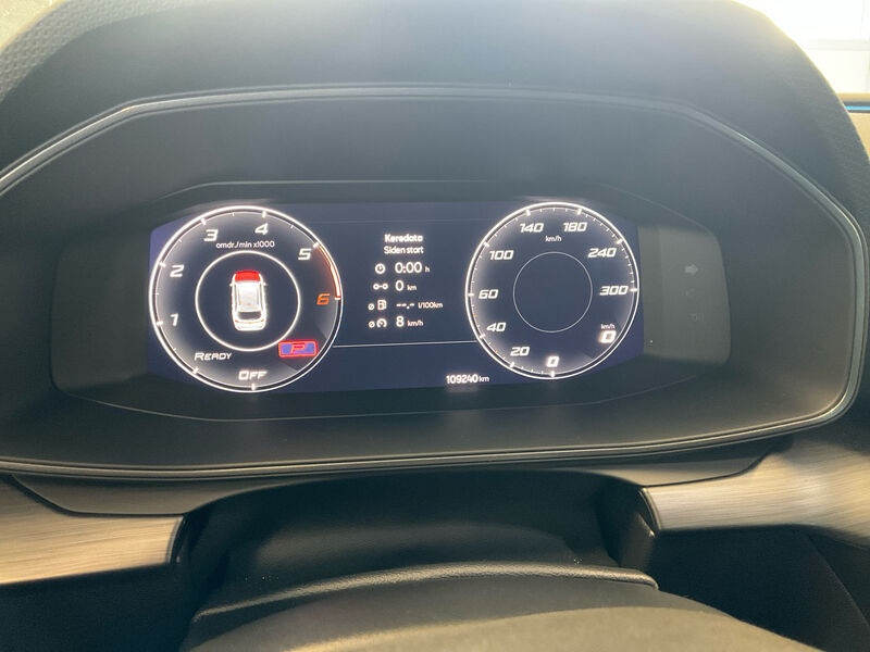 Cupra Leon 2.0 TDI NAVI SHZ RFK LED ACC 6