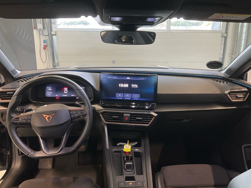 Cupra Leon 2.0 TDI NAVI SHZ RFK LED ACC 5