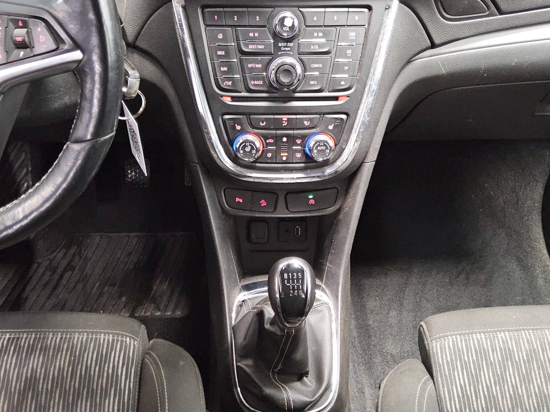 Opel Mokka 1.6 CDTI Edition AHK Navi PDC SHZ 6