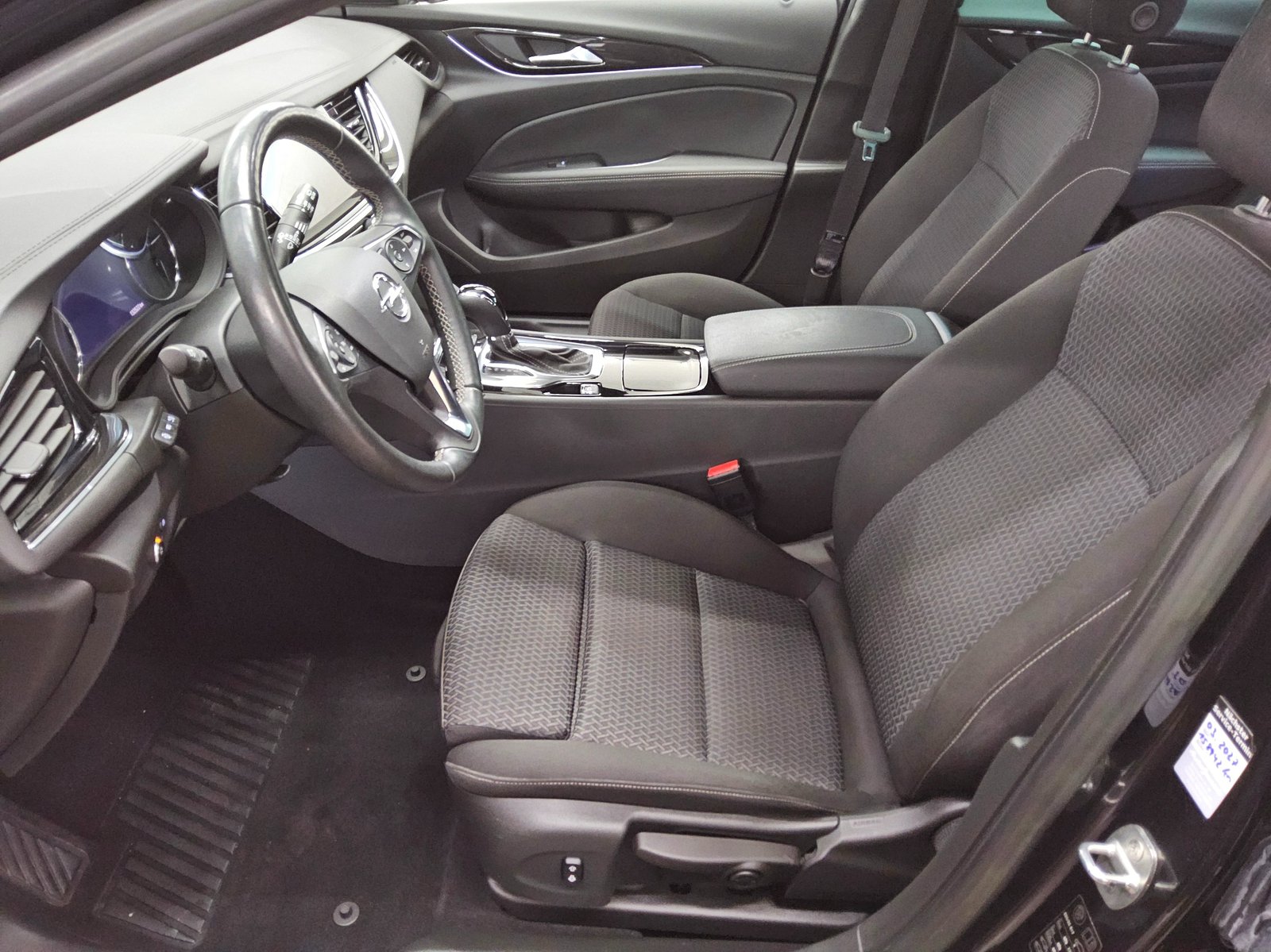 Opel Insignia ST 2.0 CDTI Business Ed. Navi LED HuD 8