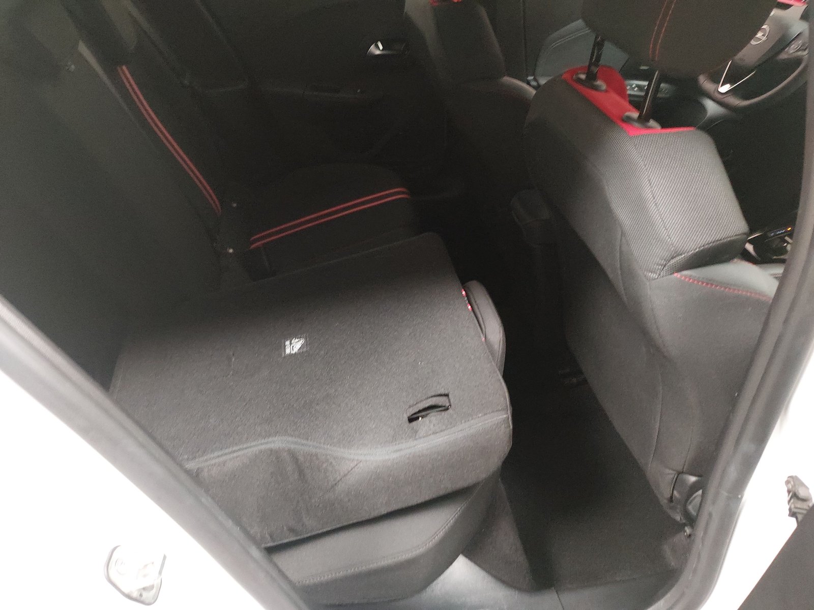 Opel Corsa 1.2 GS Line T-Leder Navi LED RFK Shz 11