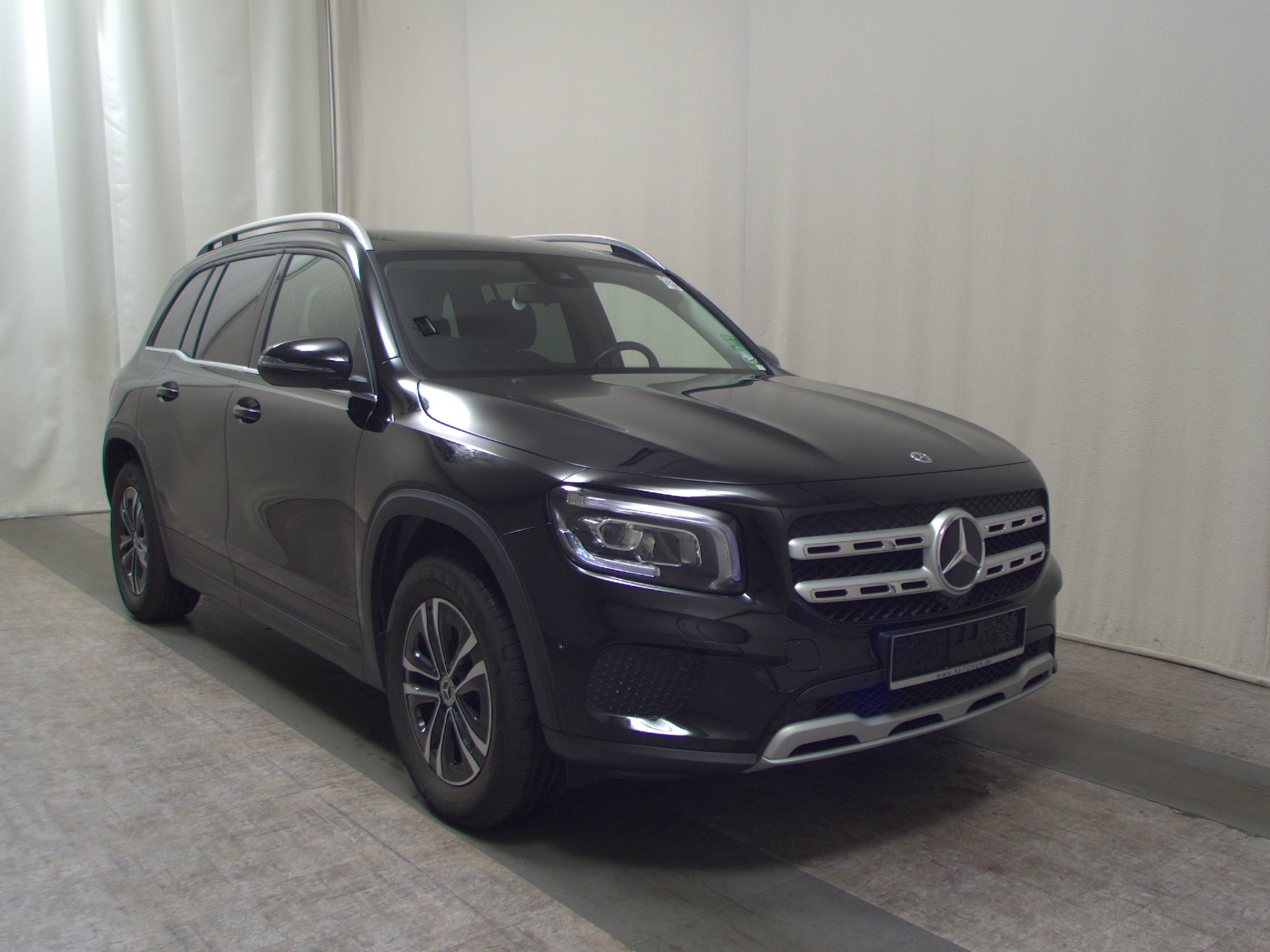 Mercedes-Benz GLB 200 d Style T-Leder Navi LED AHK Tempomat 3