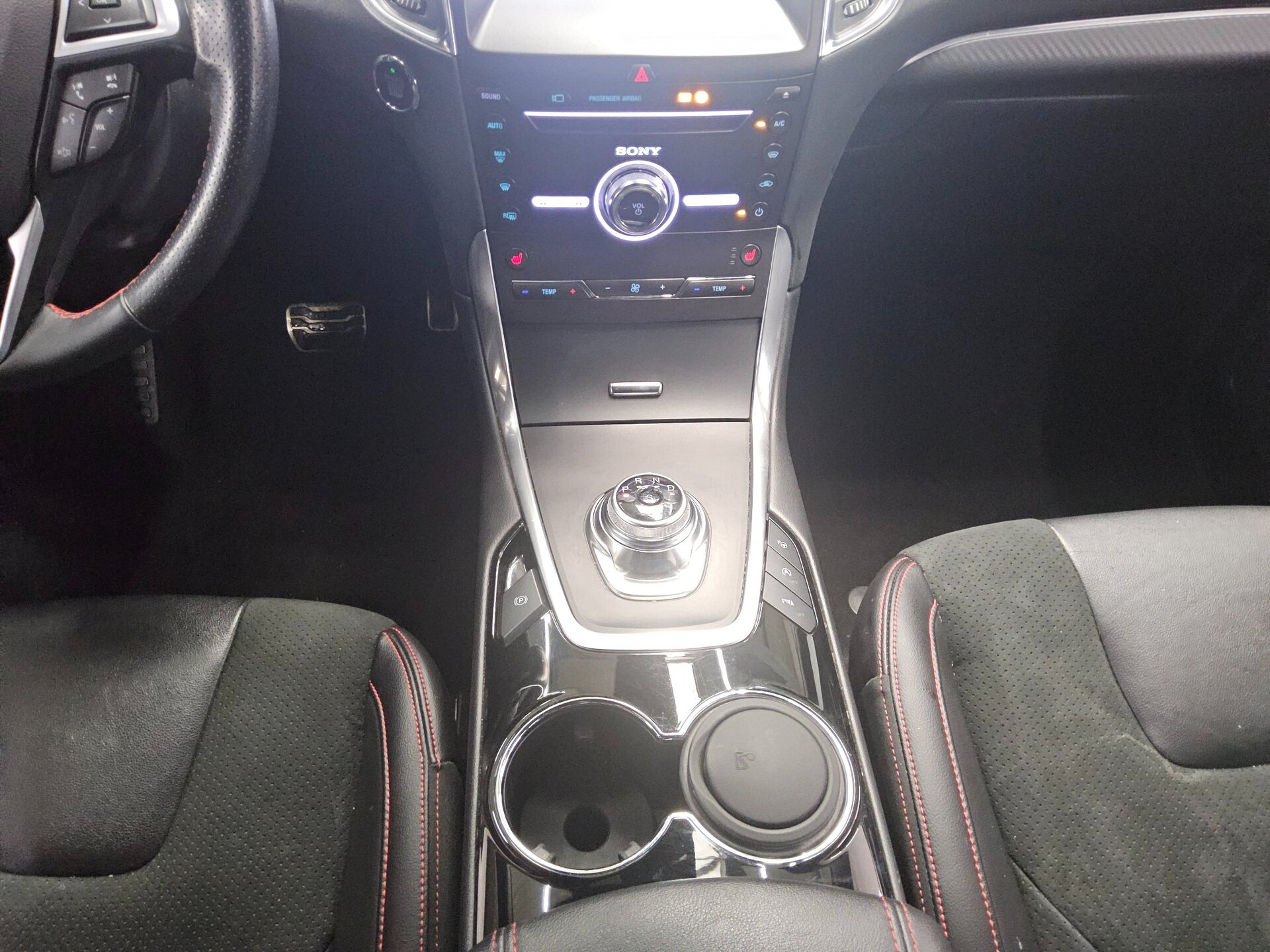Ford S-Max 2.0 EB ST-Line 7-Sitzer Navi LED AHK ACC 6