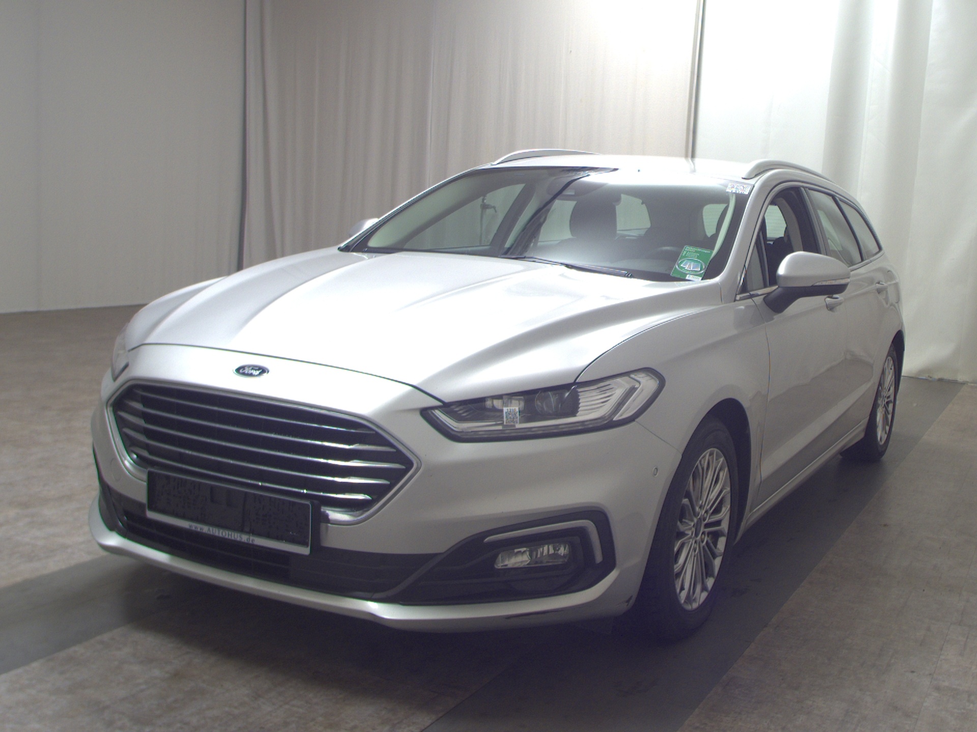 Ford Mondeo Turnier 2.0 EB Titanium Navi LED RfK ACC 2