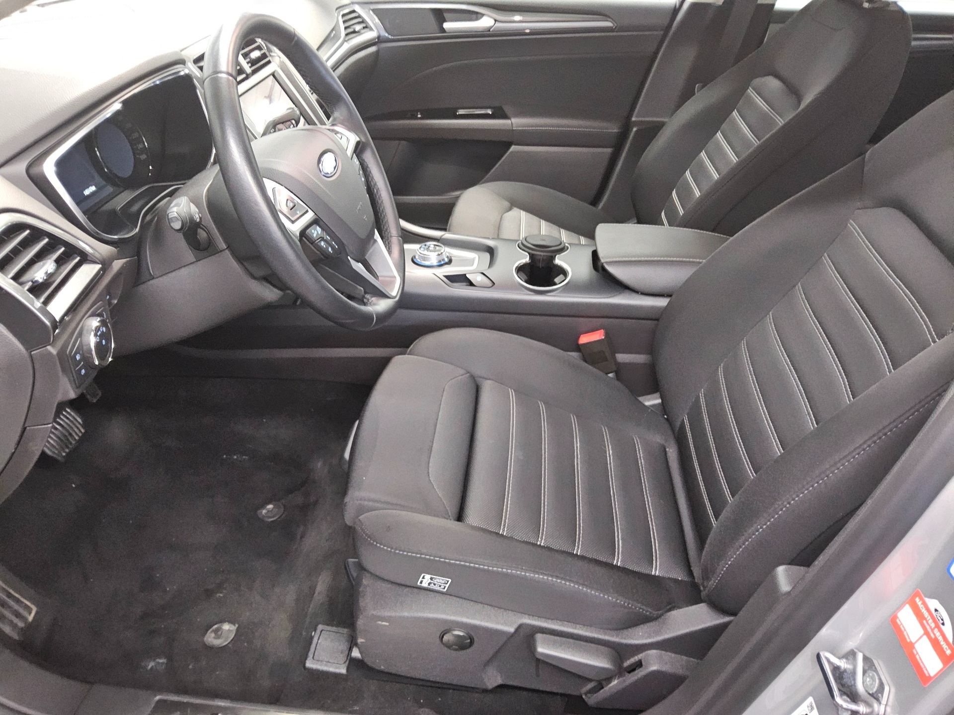 Ford Mondeo Turnier 2.0 EB Titanium Navi LED RfK ACC 8