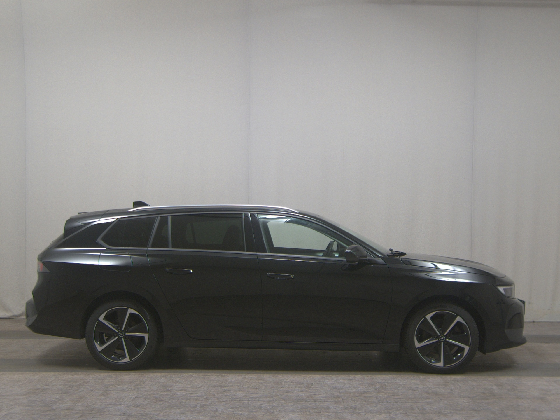 Opel Astra ST 1.5 D Elegance T-Leder Navi LED AHK RfK