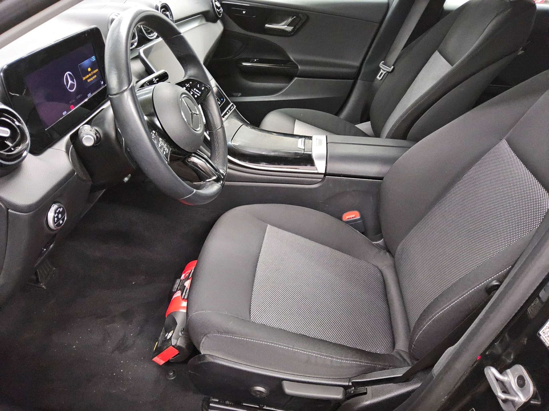 Mercedes-Benz C 200 T d Avantgarde Navi LED Rückfahrkamera 9