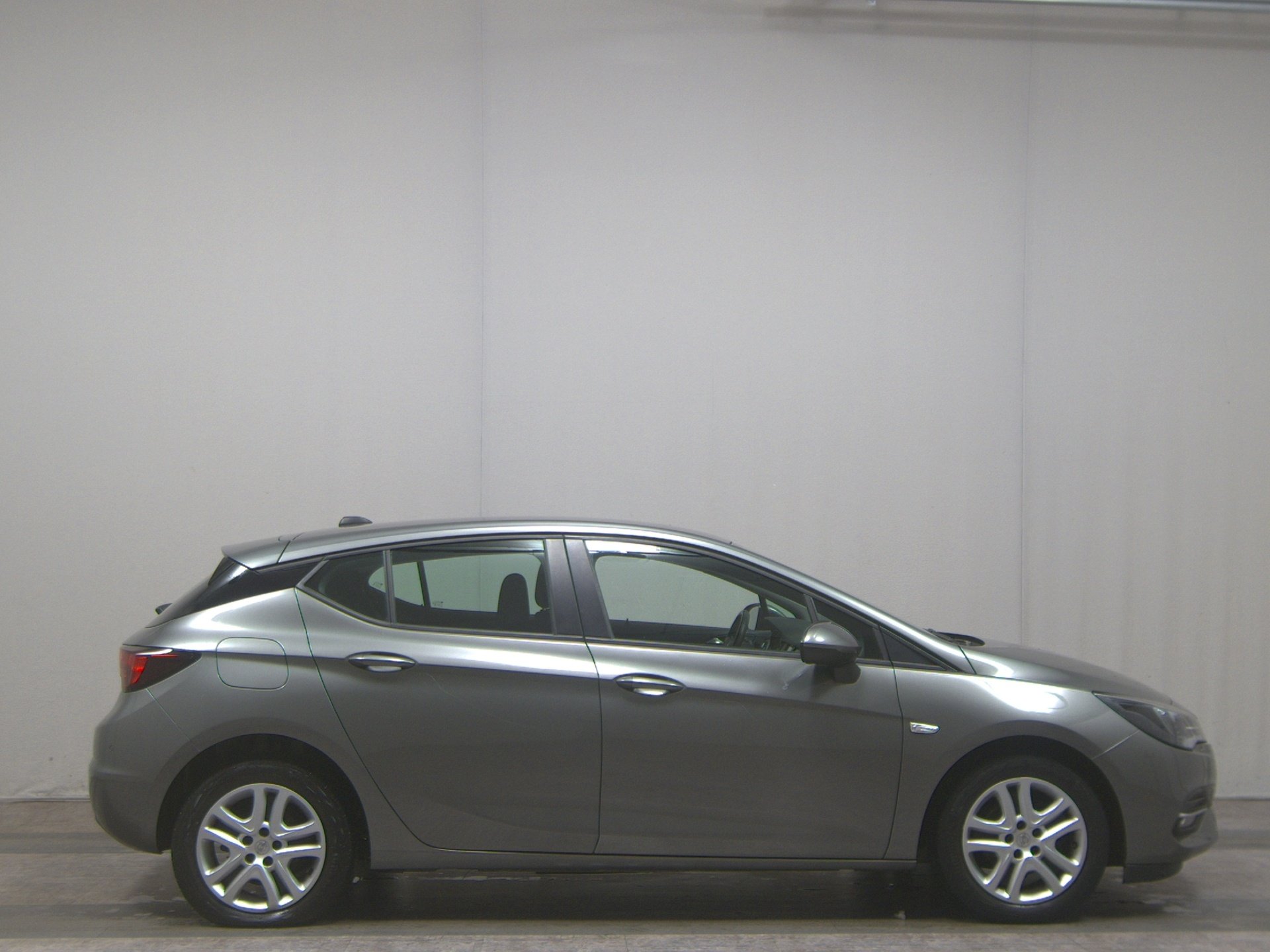 Opel Astra 1.5 D Business Ed. Navi LED PDC Shz Tempo