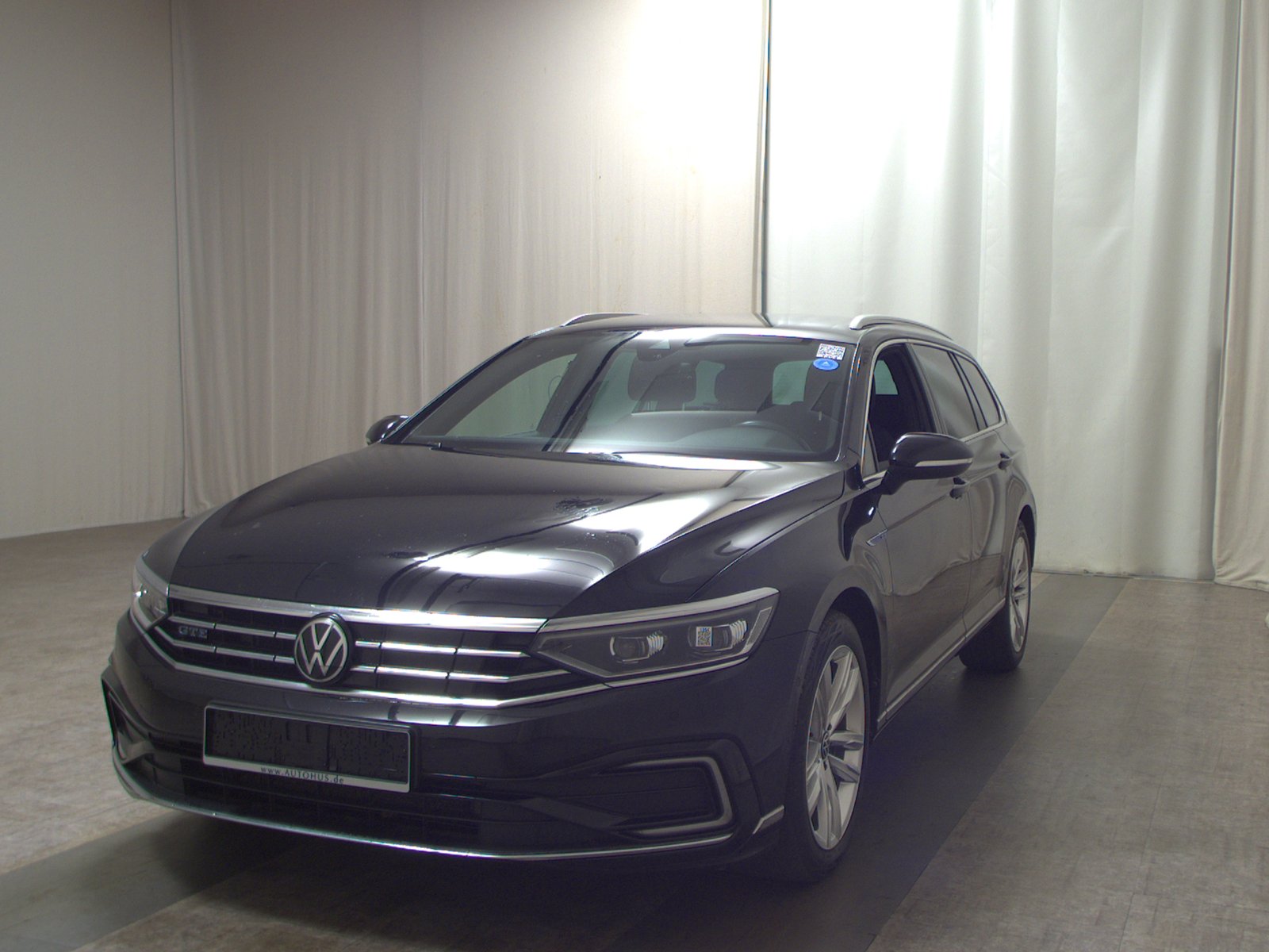 Volkswagen Passat Var. GTE 1.4 TSI Navi LED AID Pano AHK 2