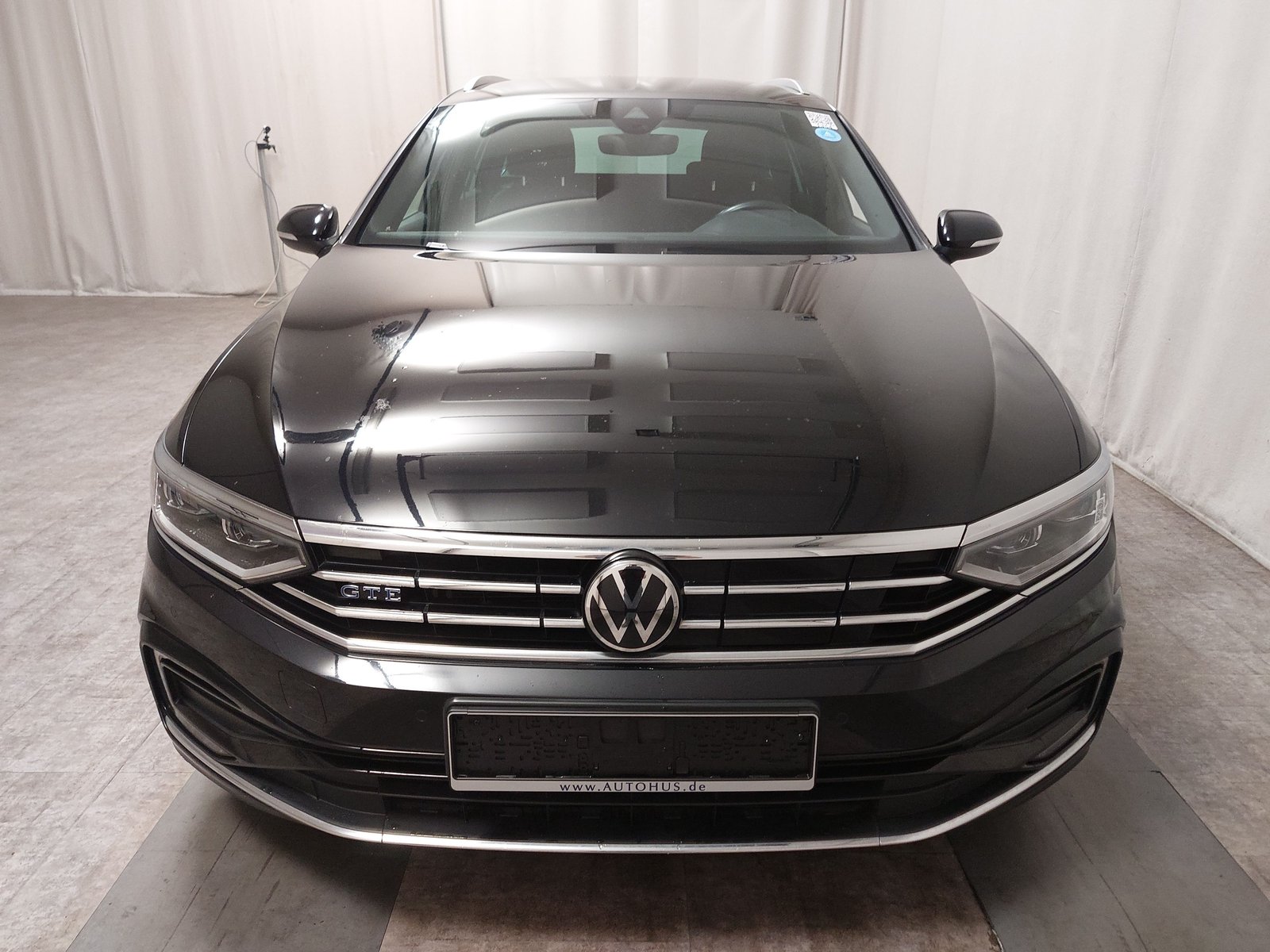 Volkswagen Passat Var. GTE 1.4 TSI Navi LED AID Pano AHK 9