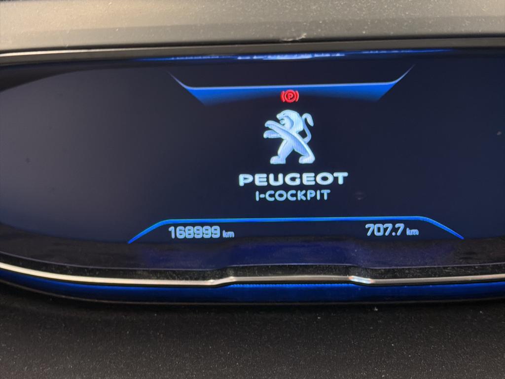 Peugeot 3008 1.5 BlueHDI Active AHK ACC 8