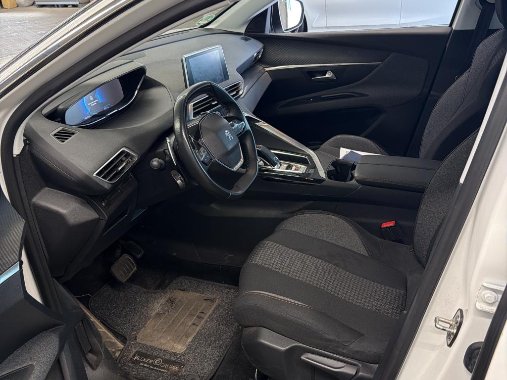 Peugeot 3008 1.5 BlueHDI Active AHK ACC 5