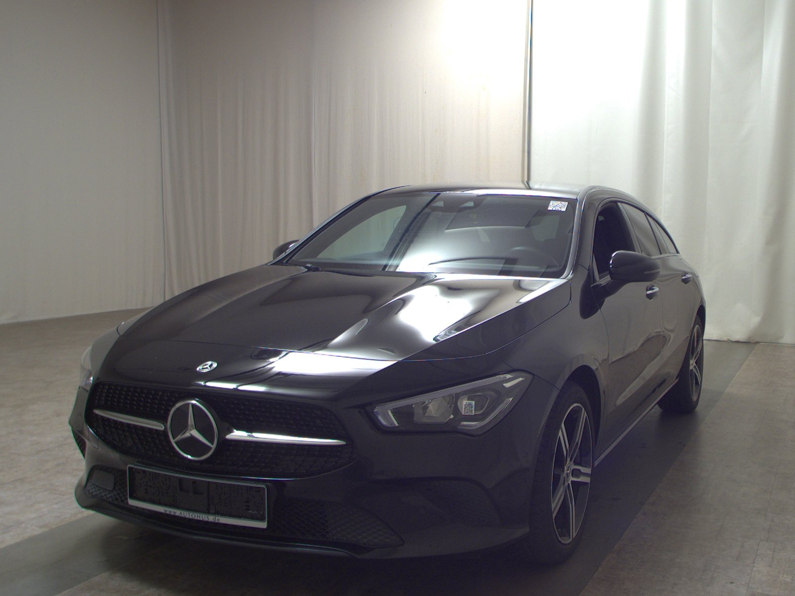 Mercedes-Benz CLA 200 SB d Progressive Leder Navi LED RFK Shz 2