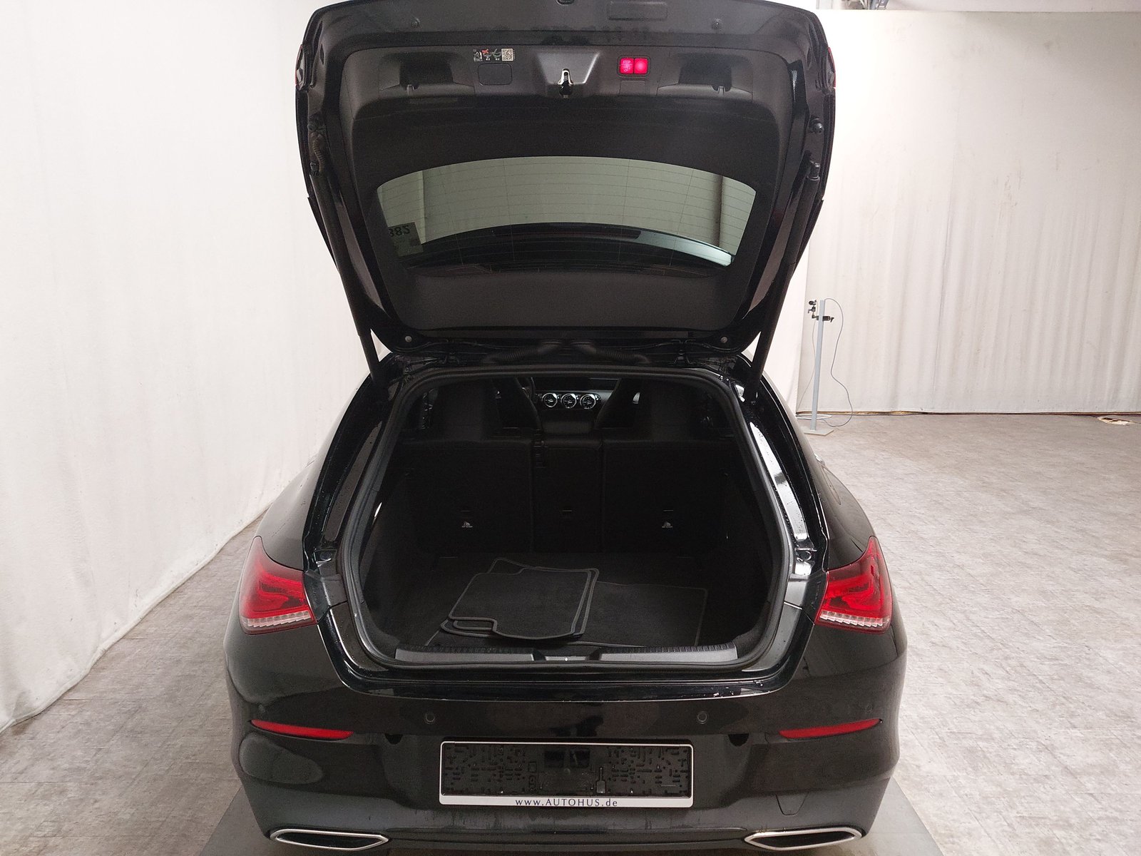 Mercedes-Benz CLA 200 SB d Progressive Leder Navi LED RFK Shz 15