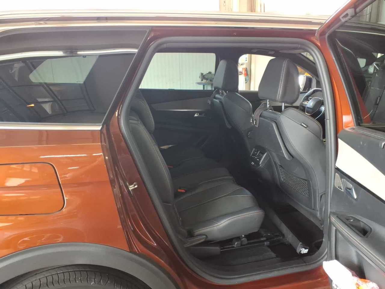 Peugeot 5008 1.2 PureTech GT-Line 130 GT NAVI LED SHZ 10