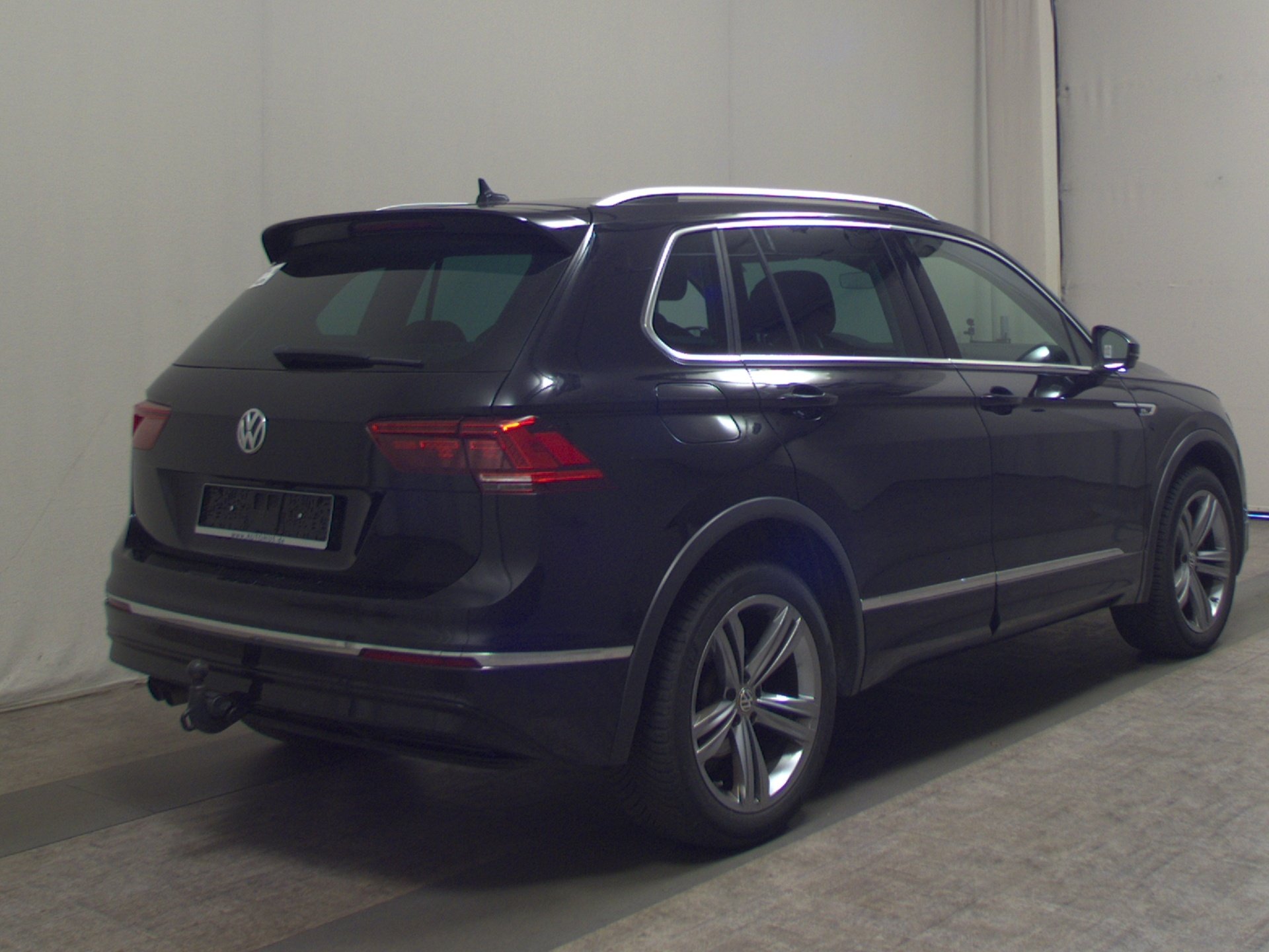 Volkswagen Tiguan 2.0 TSI 4M Highline Navi LED AID Pano HuD 4