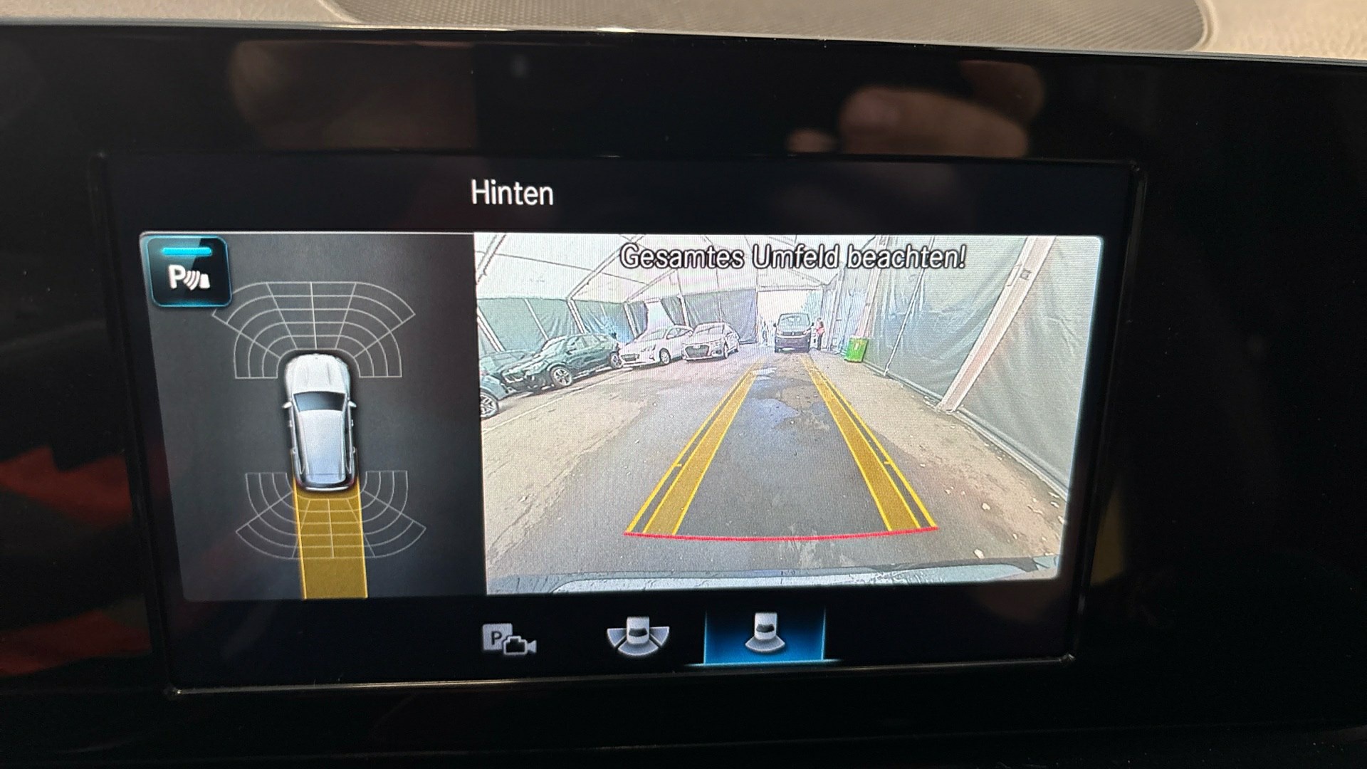 Mercedes-Benz GLB 200 d Style NAVI KLIMAAUT RADIO TEMPO MFL 9