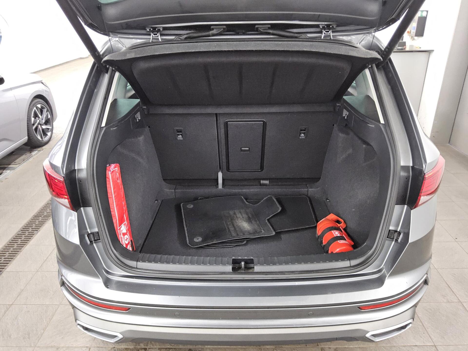 Seat Ateca 2.0 TDI FR-Line T-Leder Navi LED Virtual 12