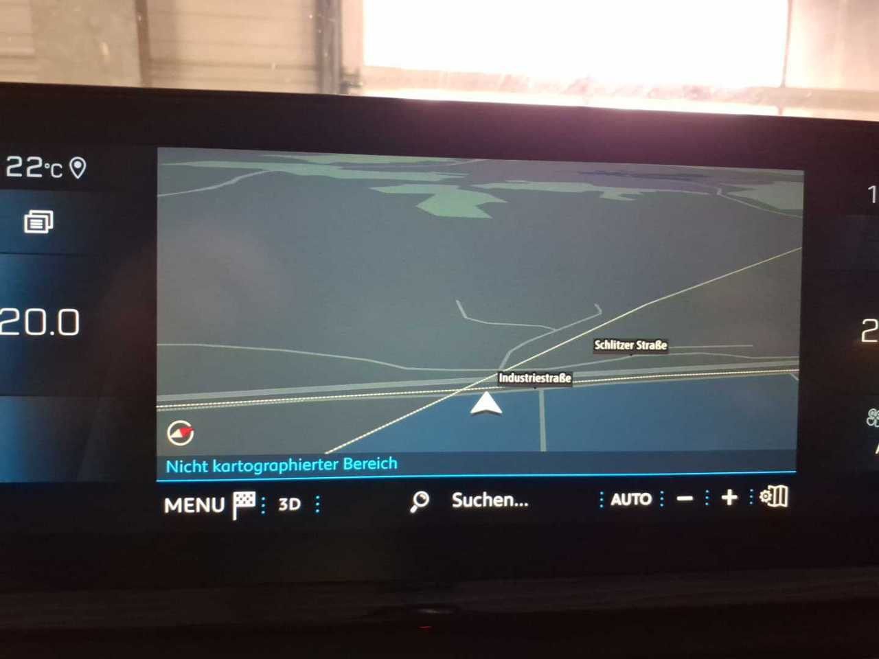 Peugeot 5008 BlueHDi 130 Allure NAVI LED SHZ RFK 12
