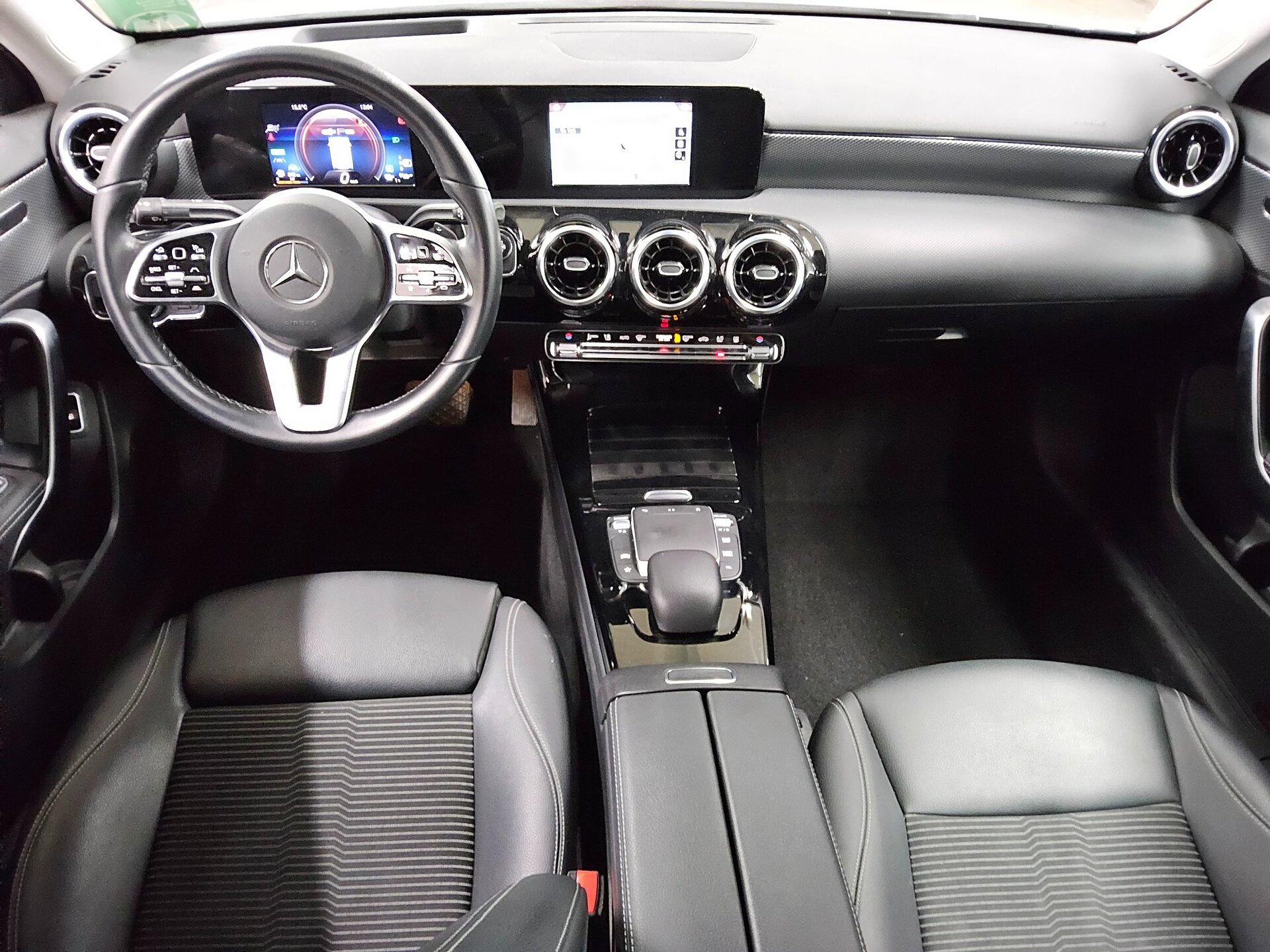 Mercedes-Benz A 250 e Progressive T-Leder Navi LED MBUX HuD 5