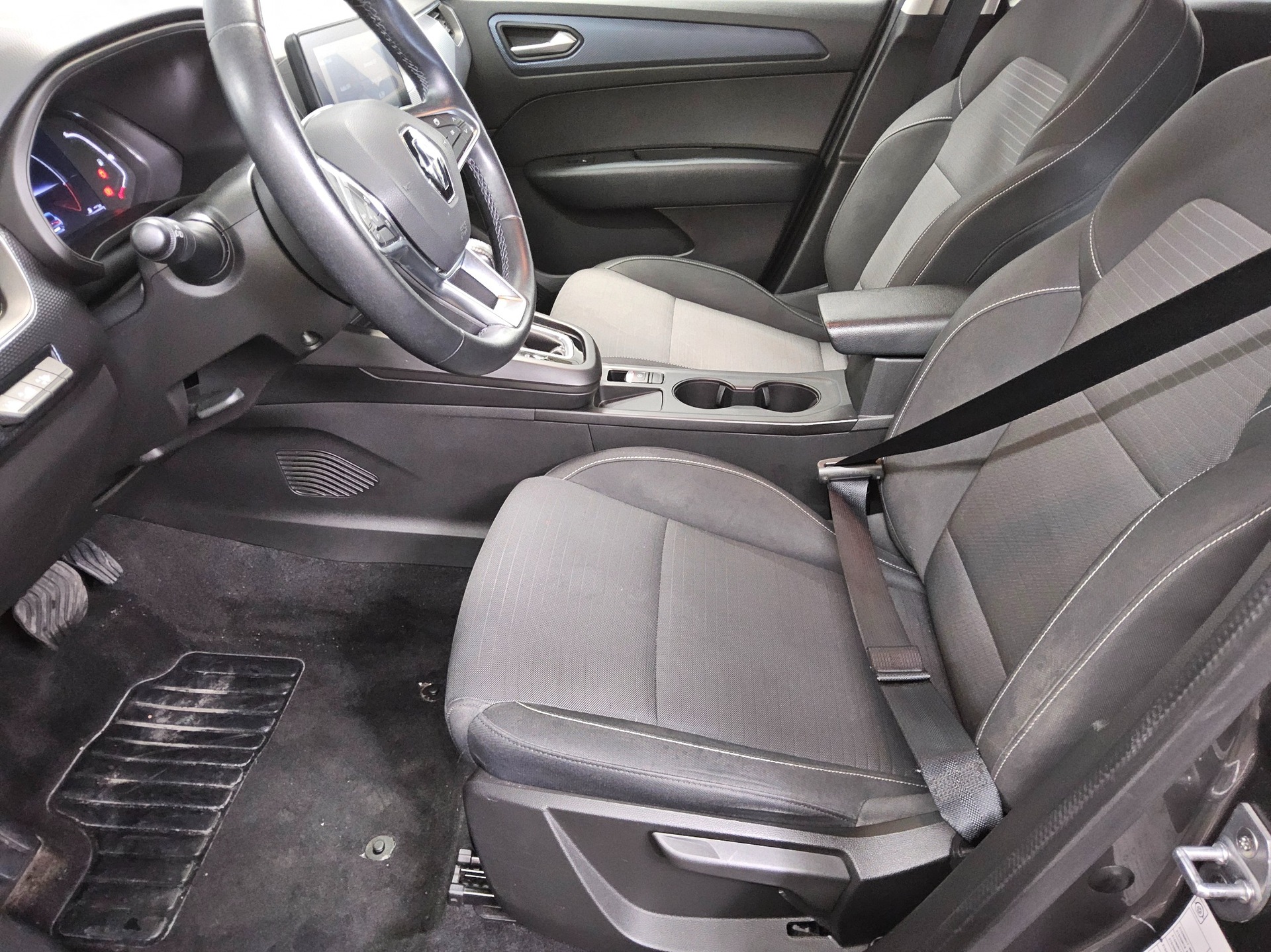 Renault Arkana 1.6 E-Tech Hybrid Zen LED Rückfahrkamera 9