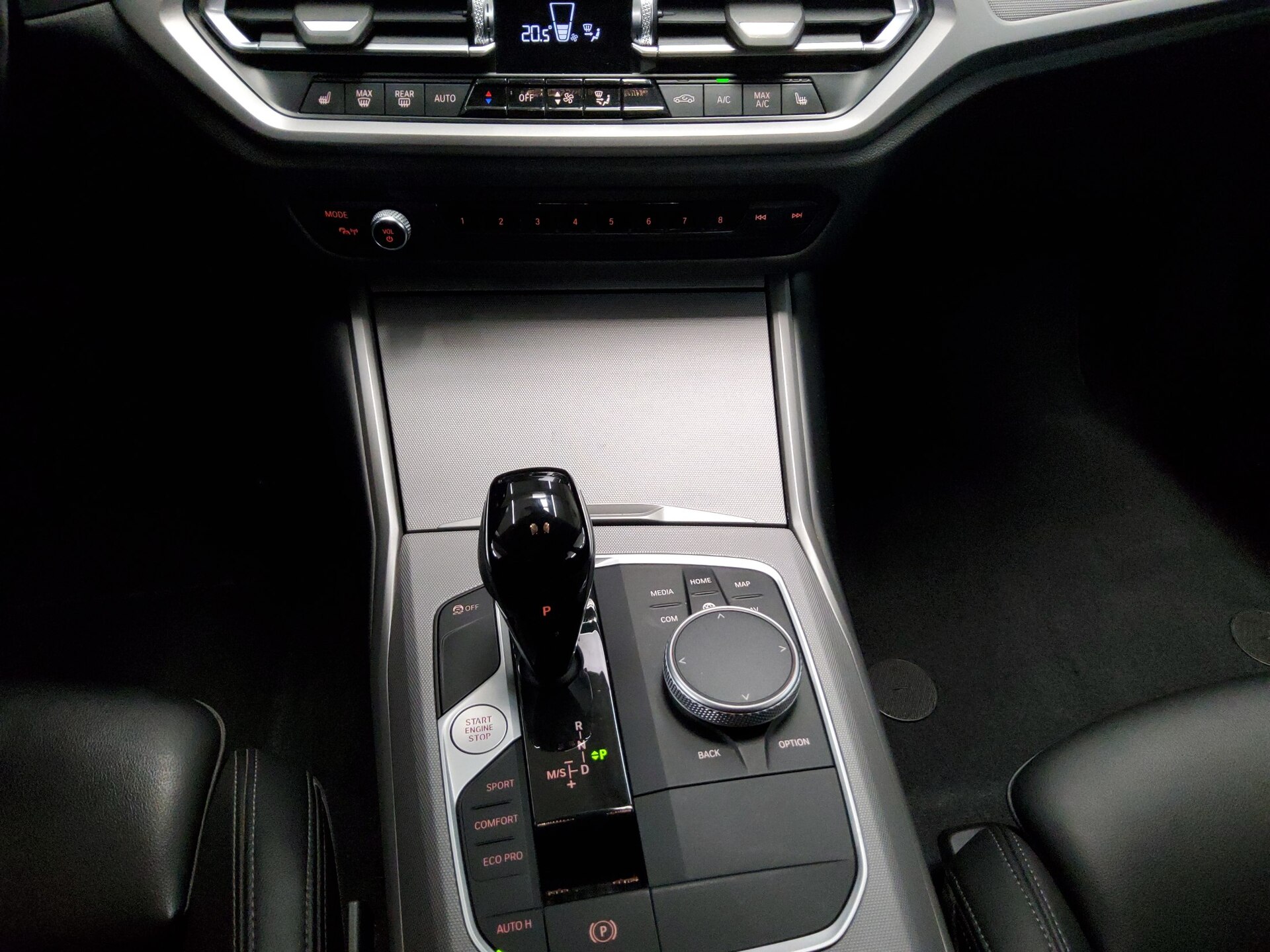 BMW 320dA T-Leder Navi LED LC prof. HiFi 6