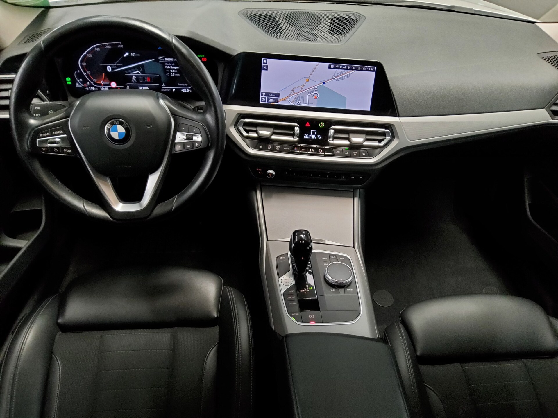 BMW 320dA T-Leder Navi LED LC prof. HiFi 5