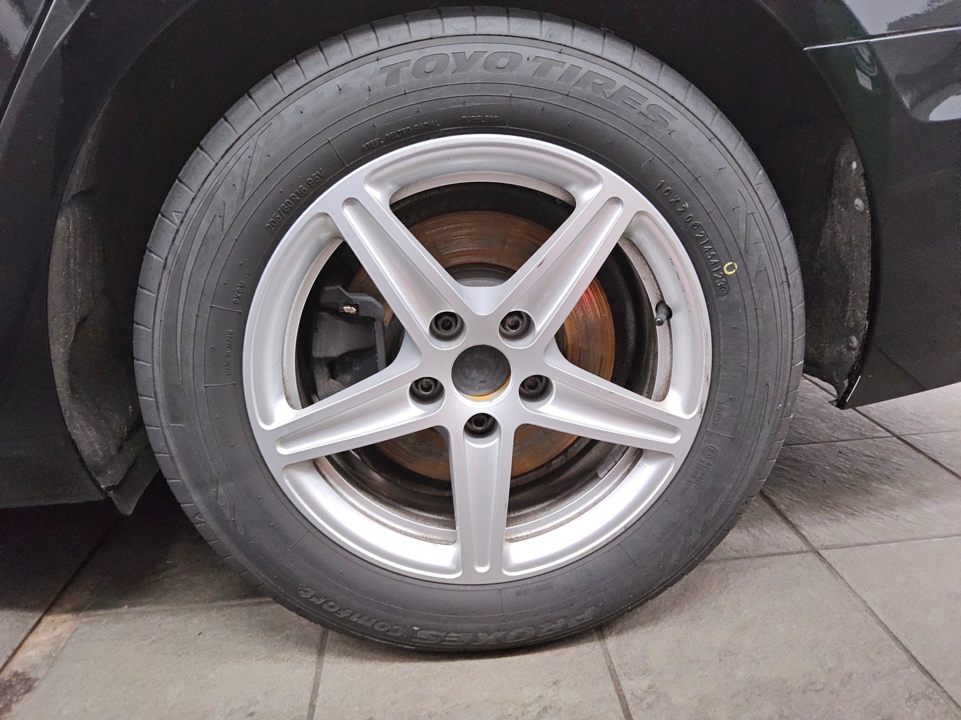 Audi A4 Avant 35 TDI Navi LED ACC AHK Sound PDC 10