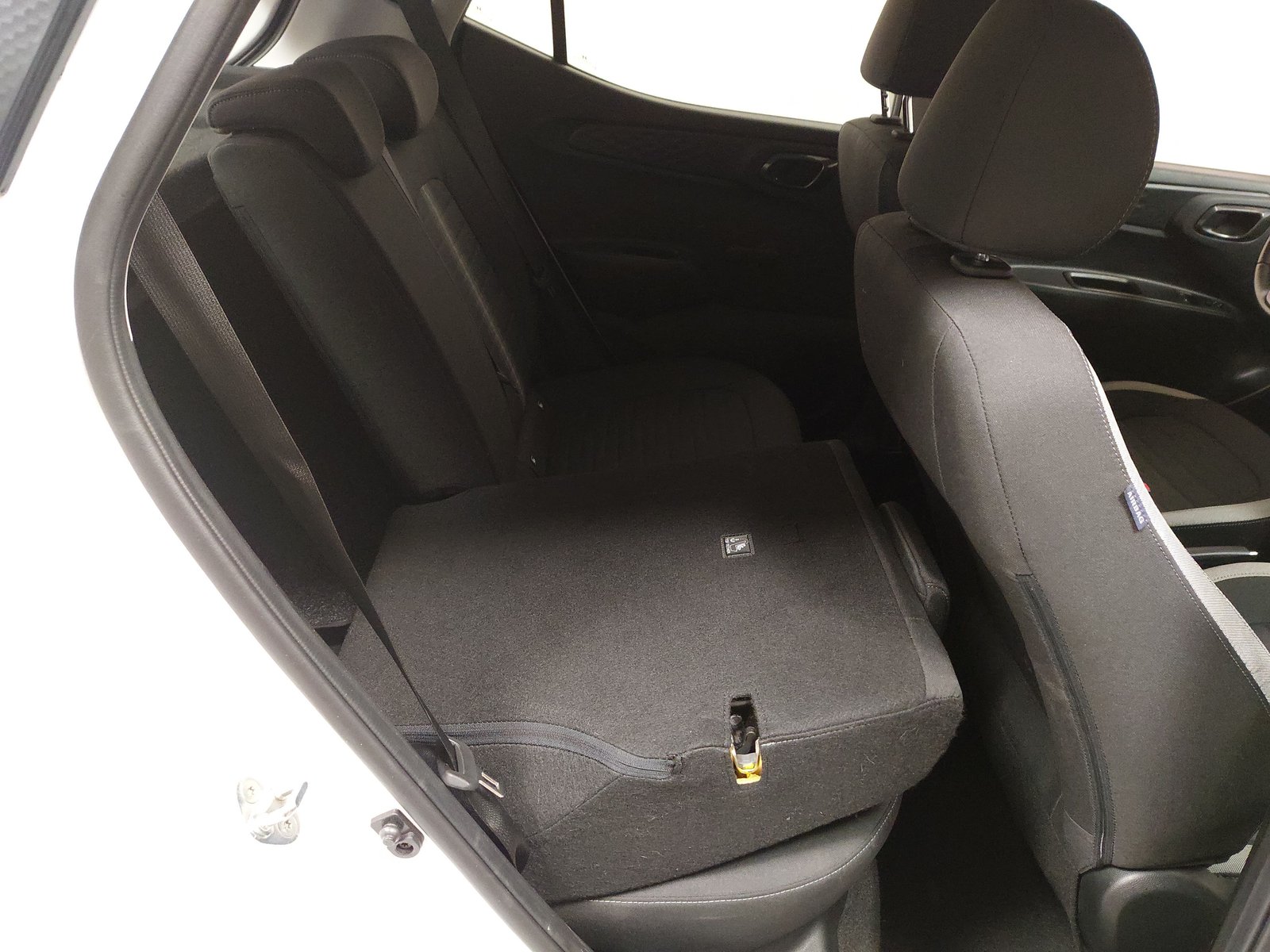 Hyundai i10 1.0 Trend CarPlay PDC Shz 11