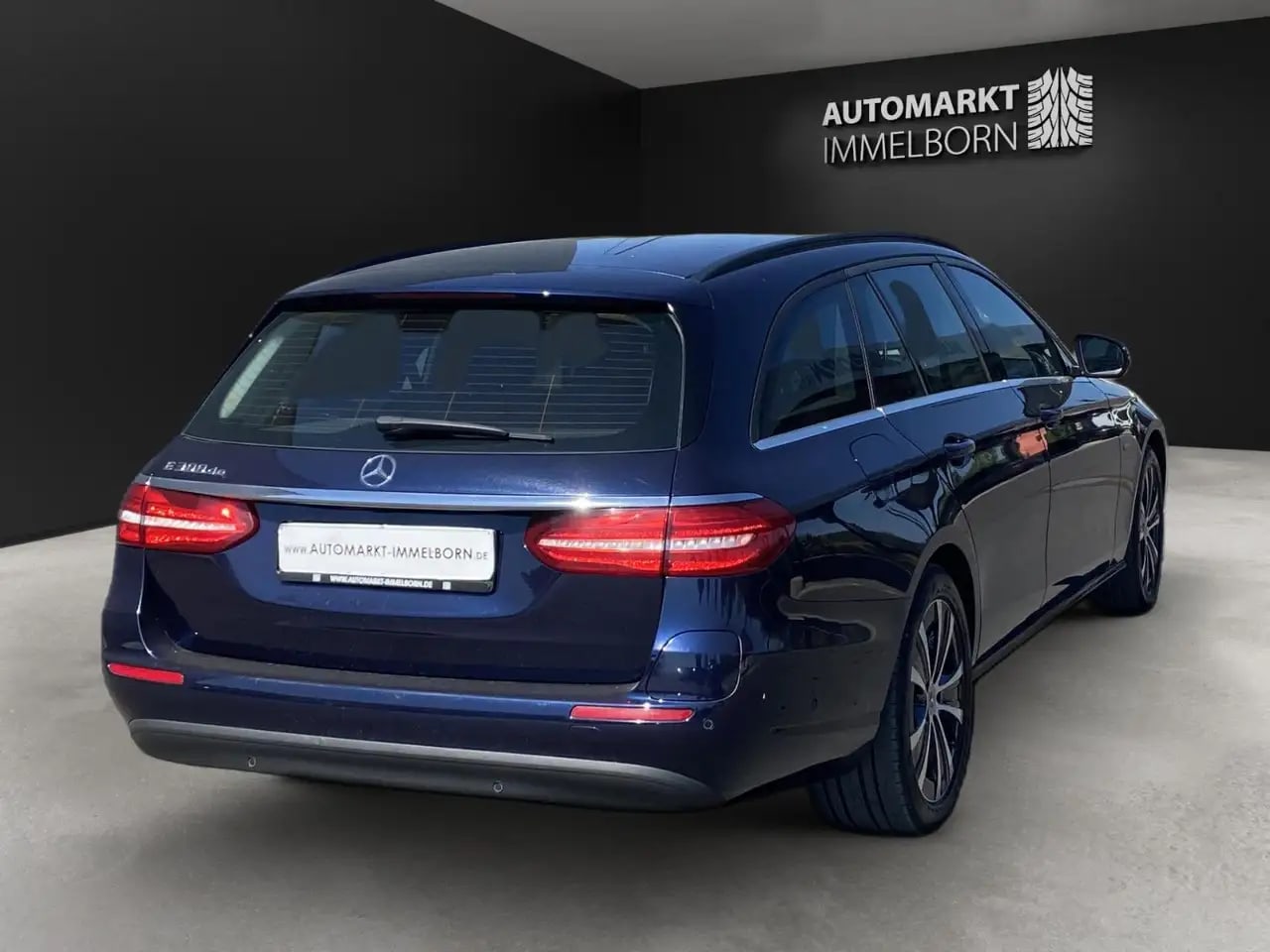 Mercedes-Benz E 300 de Kamera*Comand*Mulbeam*SOH100% 7