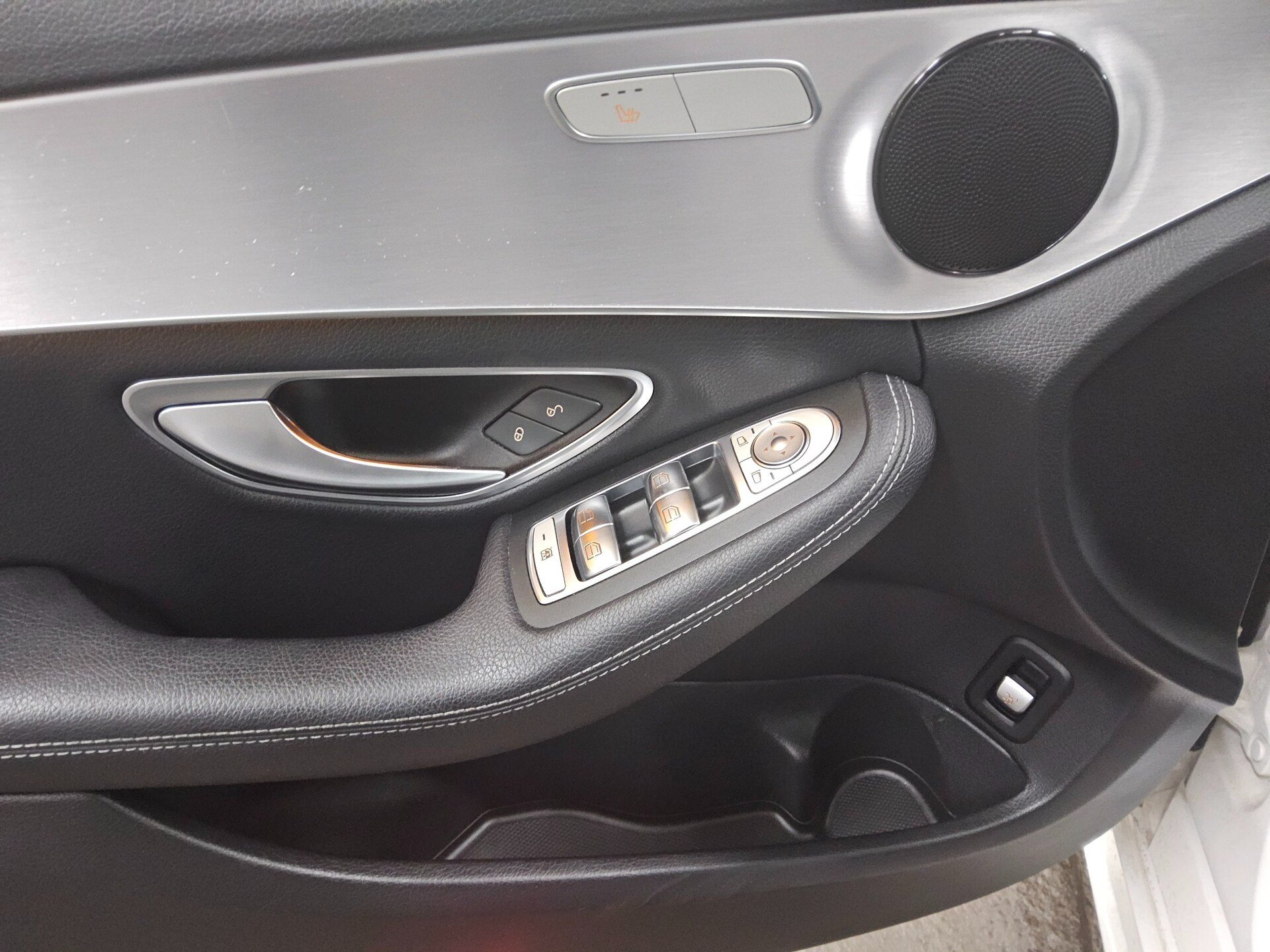 Mercedes-Benz C 220 d AMG-Line T-Leder Navi LED 9