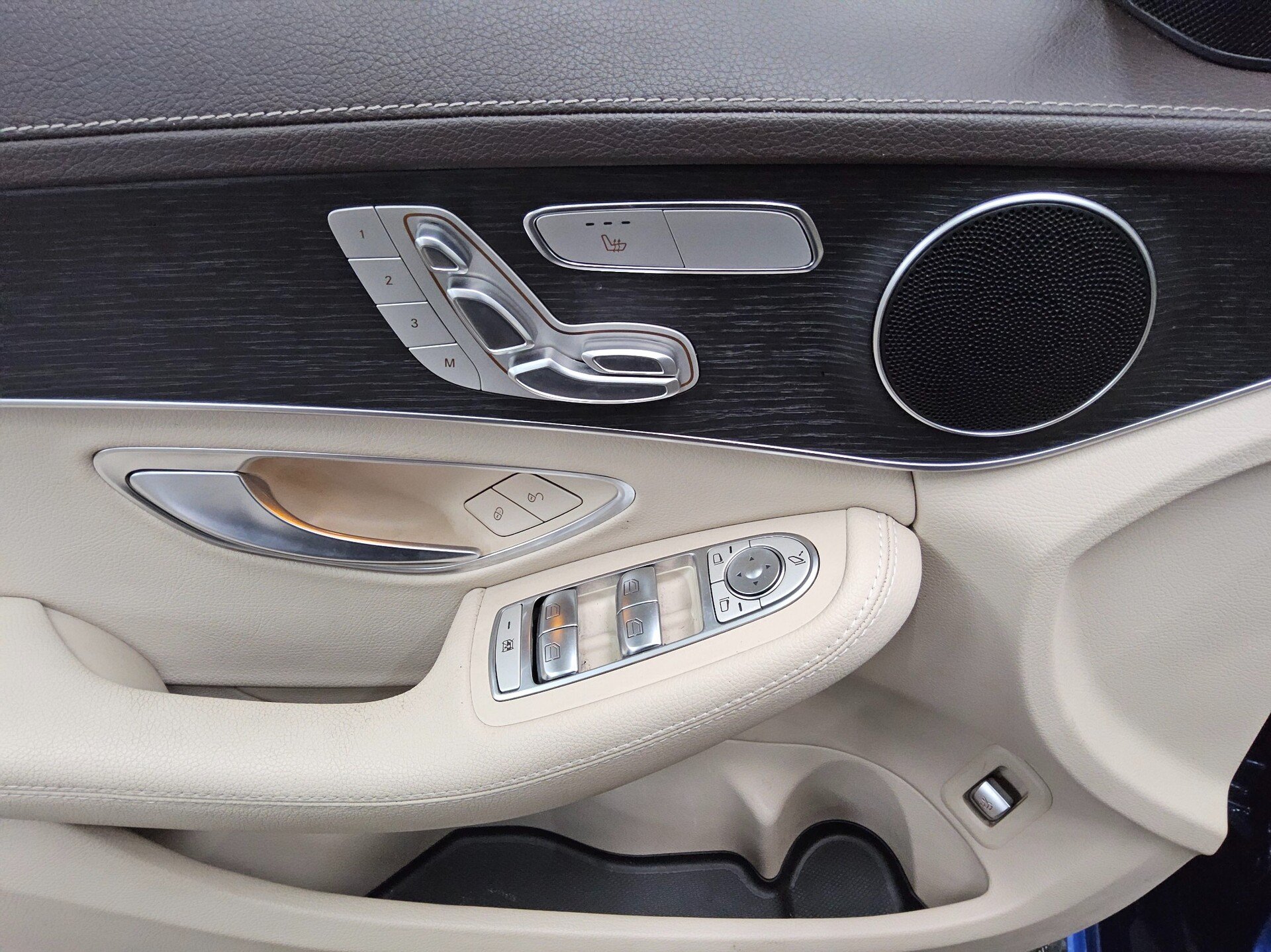 Mercedes-Benz C 300 T d AMG-Line Leder Navi LED Memory Shz 9