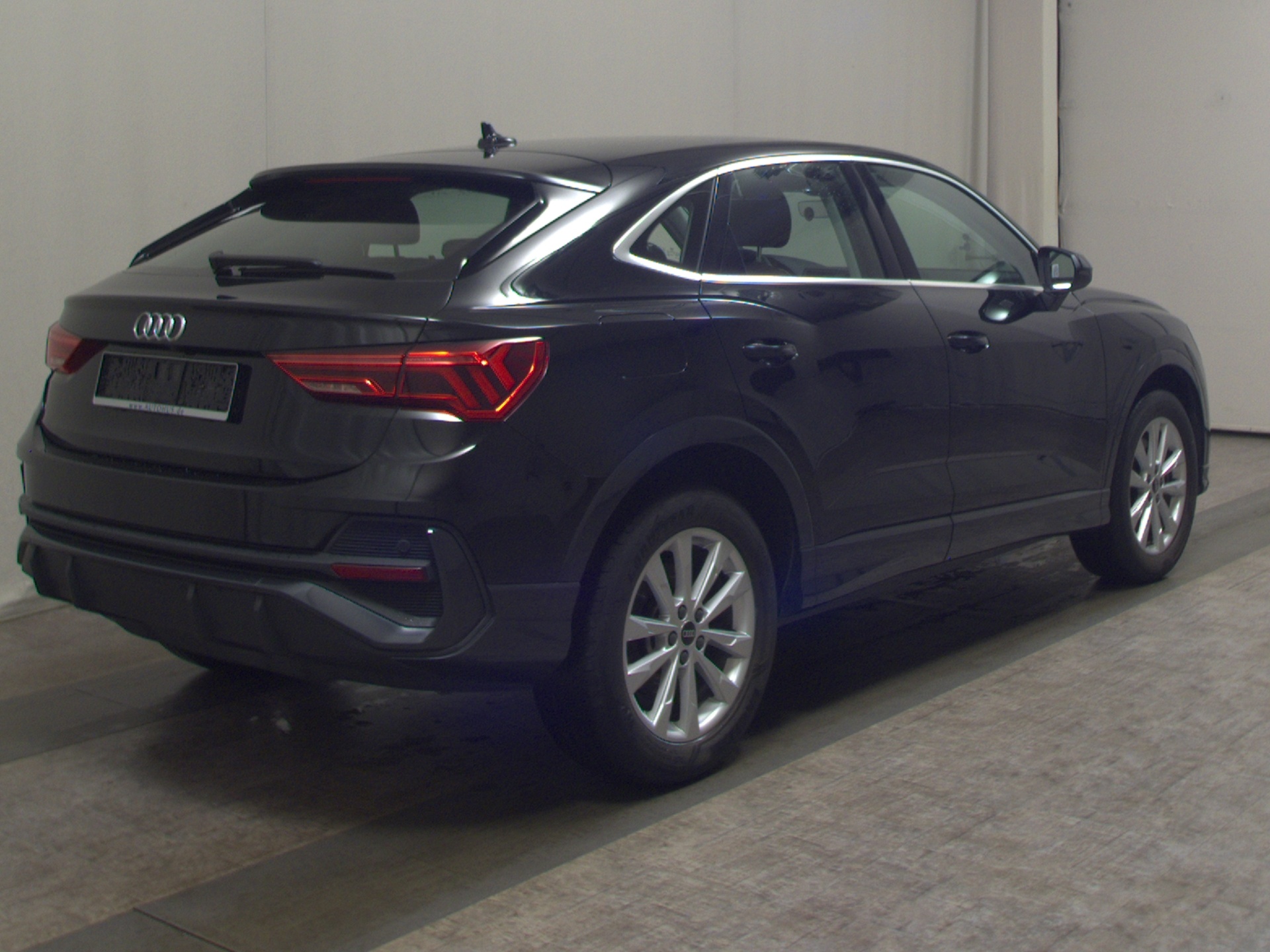 Audi Q3 Sportback 45 TFSI e Leder Navi+ LED vc+ RfK 4