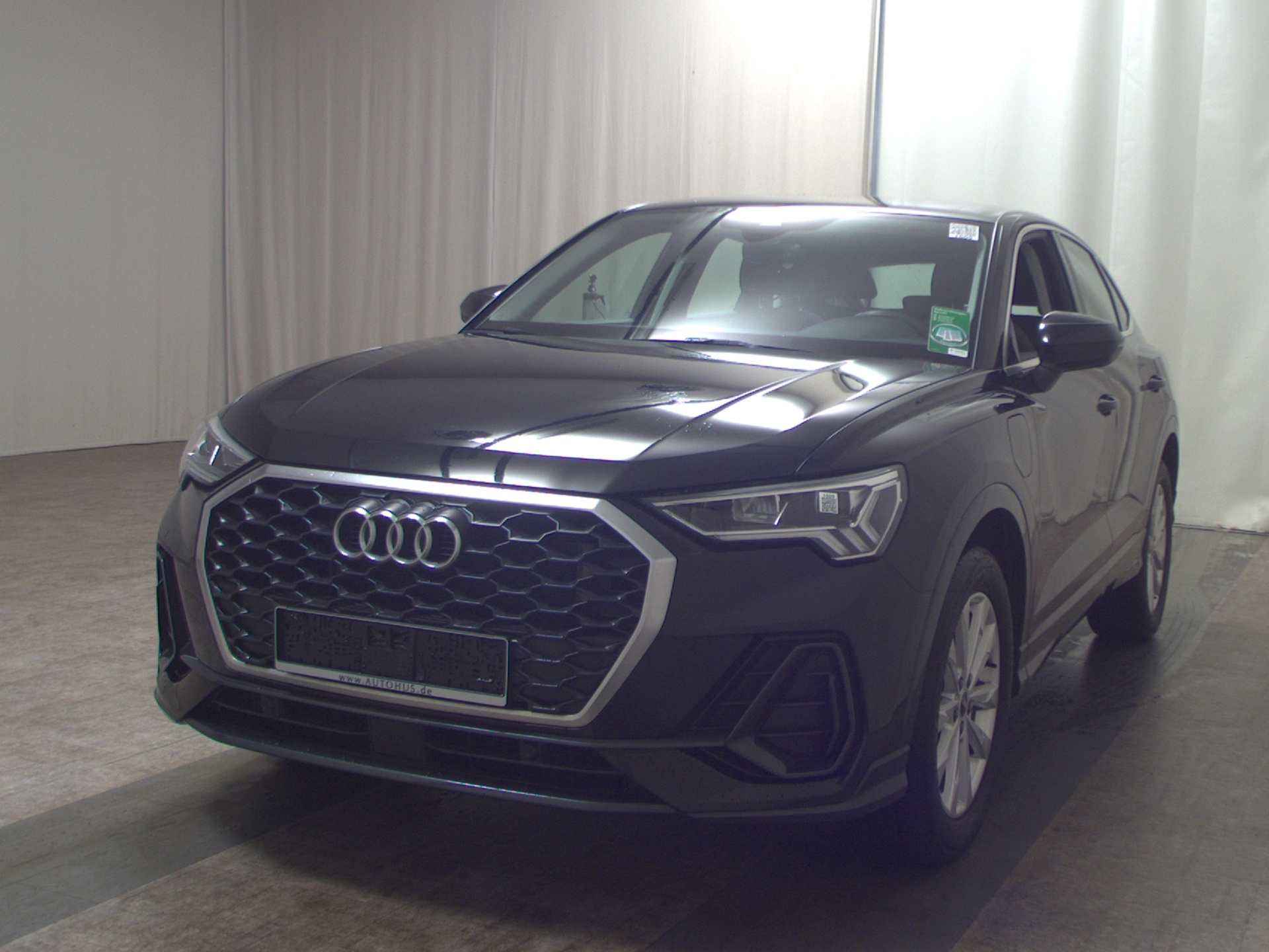 Audi Q3 Sportback 45 TFSI e Leder Navi+ LED vc+ RfK 2