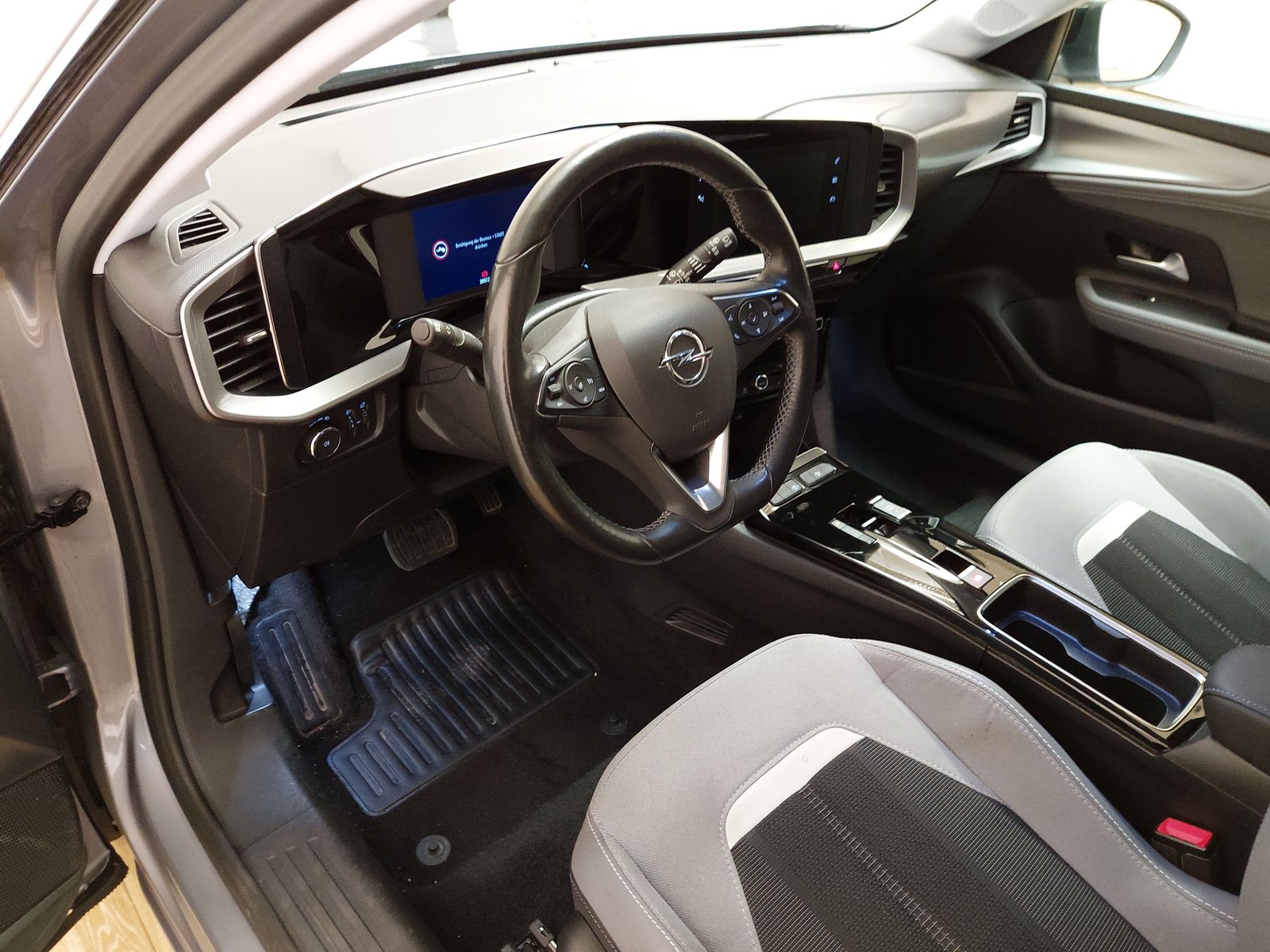 Opel Mokka-e Elegance NAVI LED SHZ RFK 6
