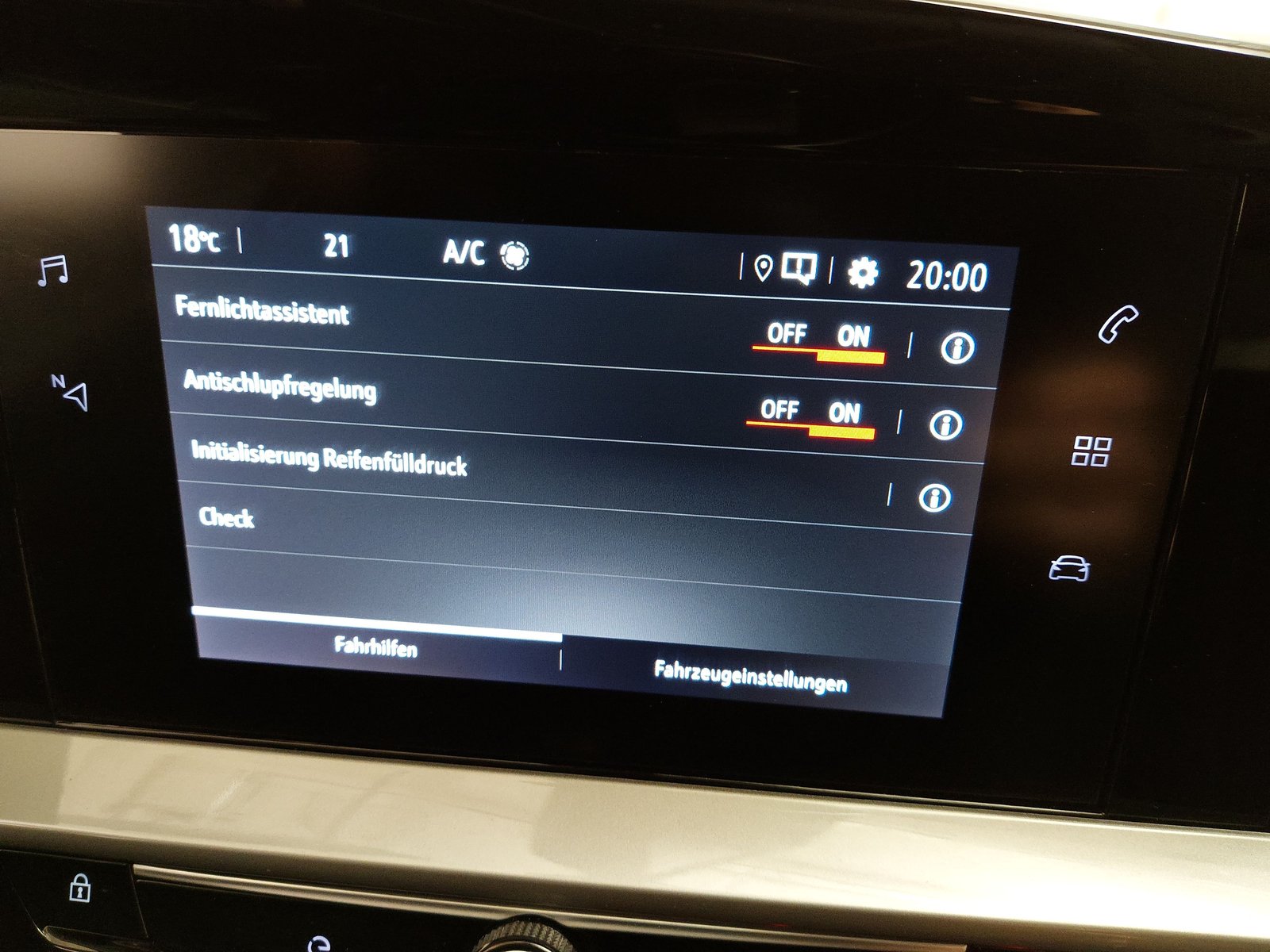Opel Mokka-e Elegance NAVI LED SHZ RFK 19