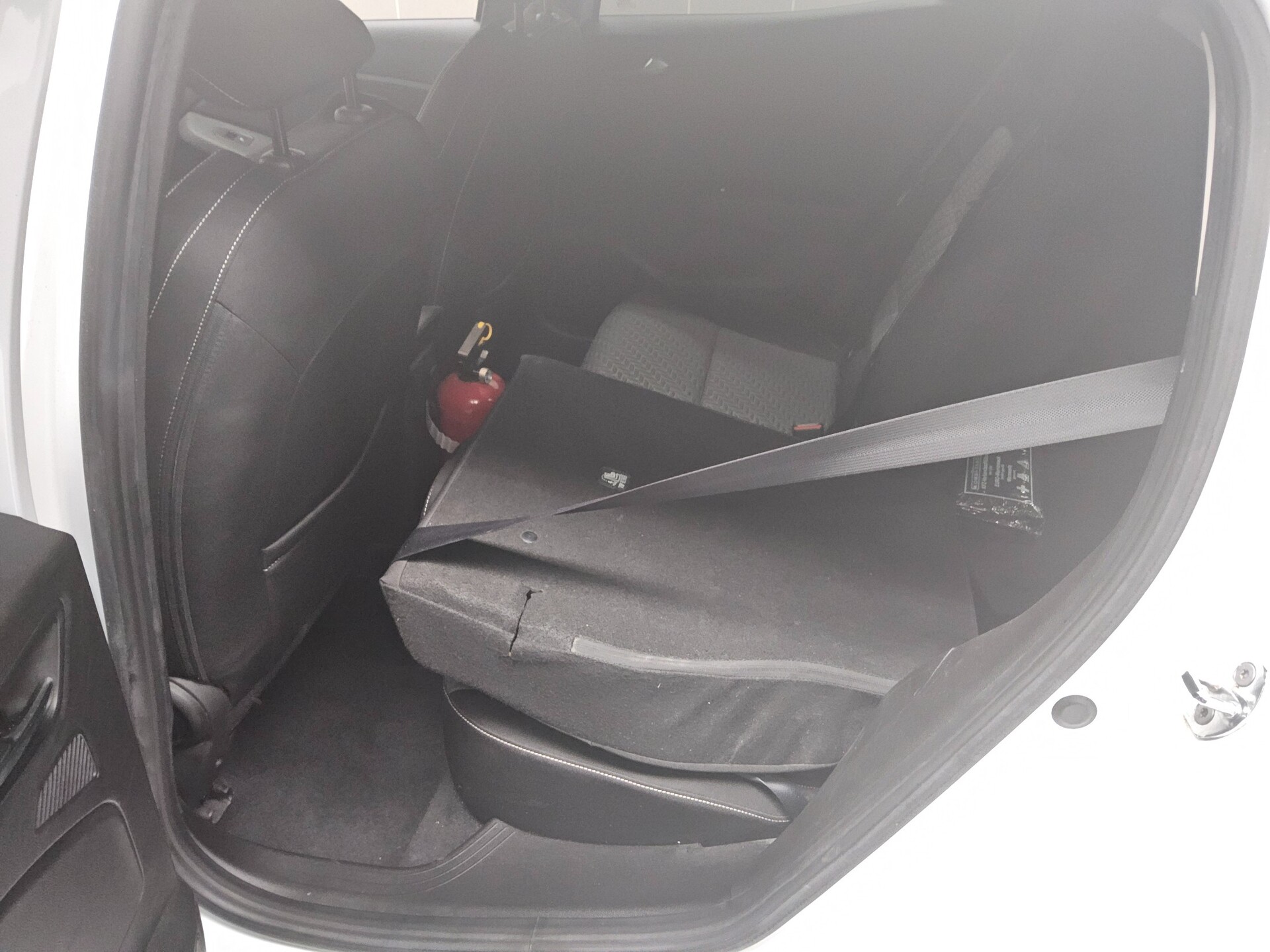 Renault Clio 1.5 BLUE dCi Navi LED RfK Shz PDC Tempomat 12