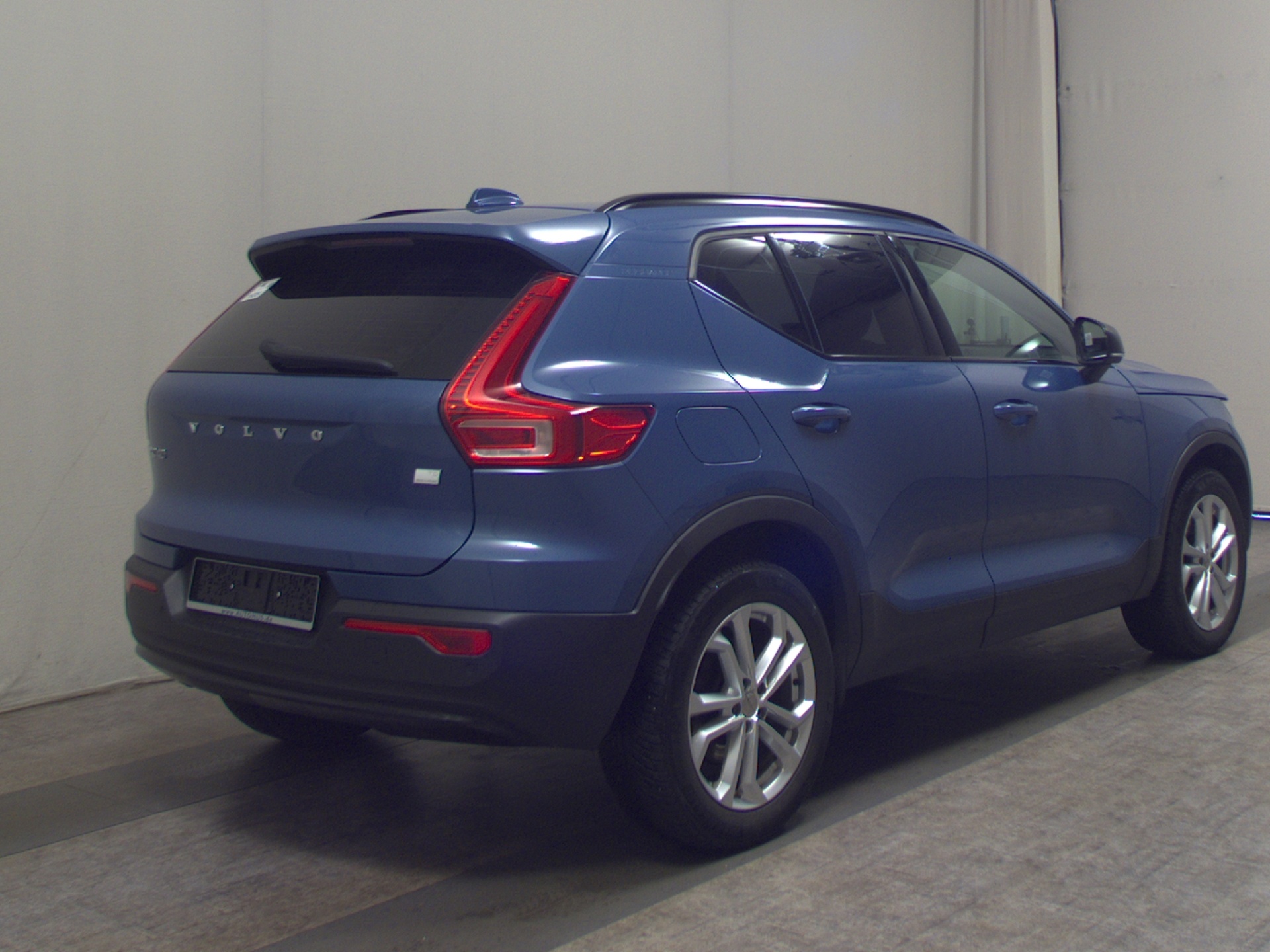Volvo XC40 T5 Recharge Plus Dark Navi LED RFK StHzg 4