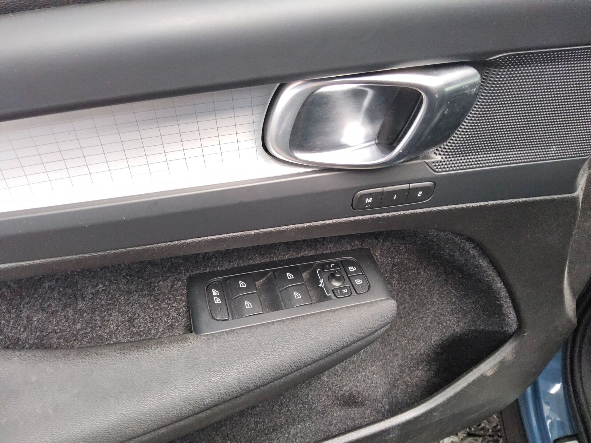 Volvo XC40 T5 Recharge Plus Dark Navi LED RFK StHzg 9