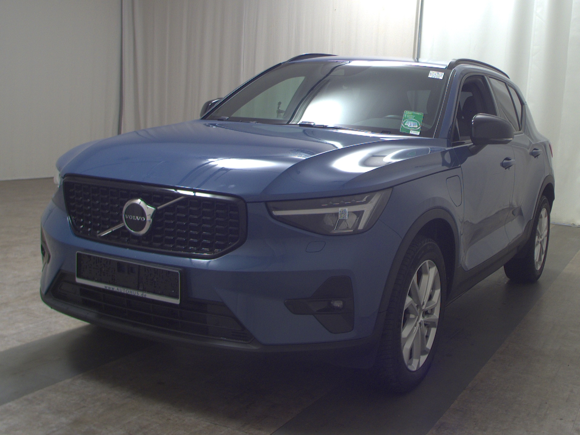 Volvo XC40 T5 Recharge Plus Dark Navi LED RFK StHzg 2
